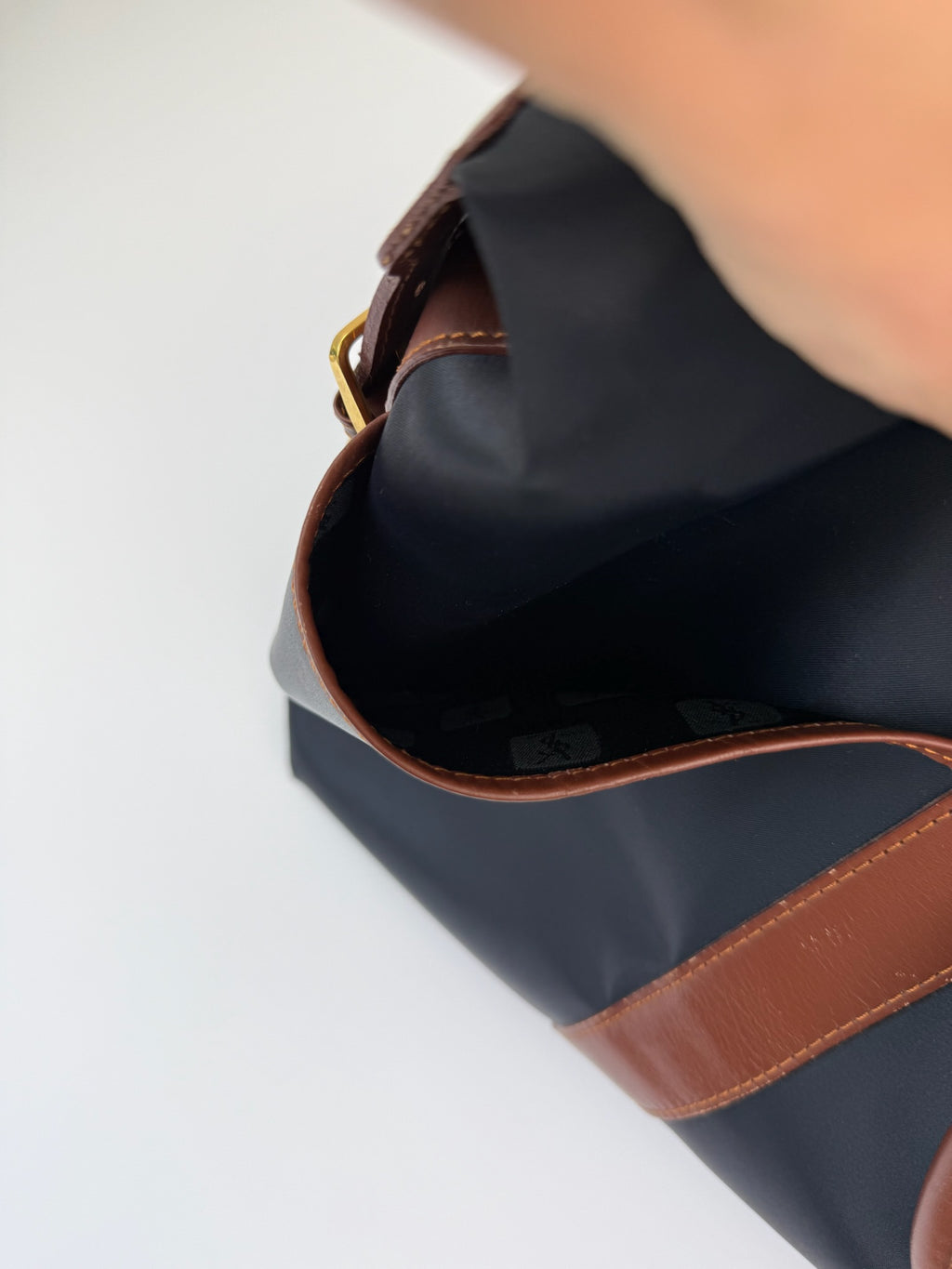 YVES SAINT LAURENT TRAVELBAG