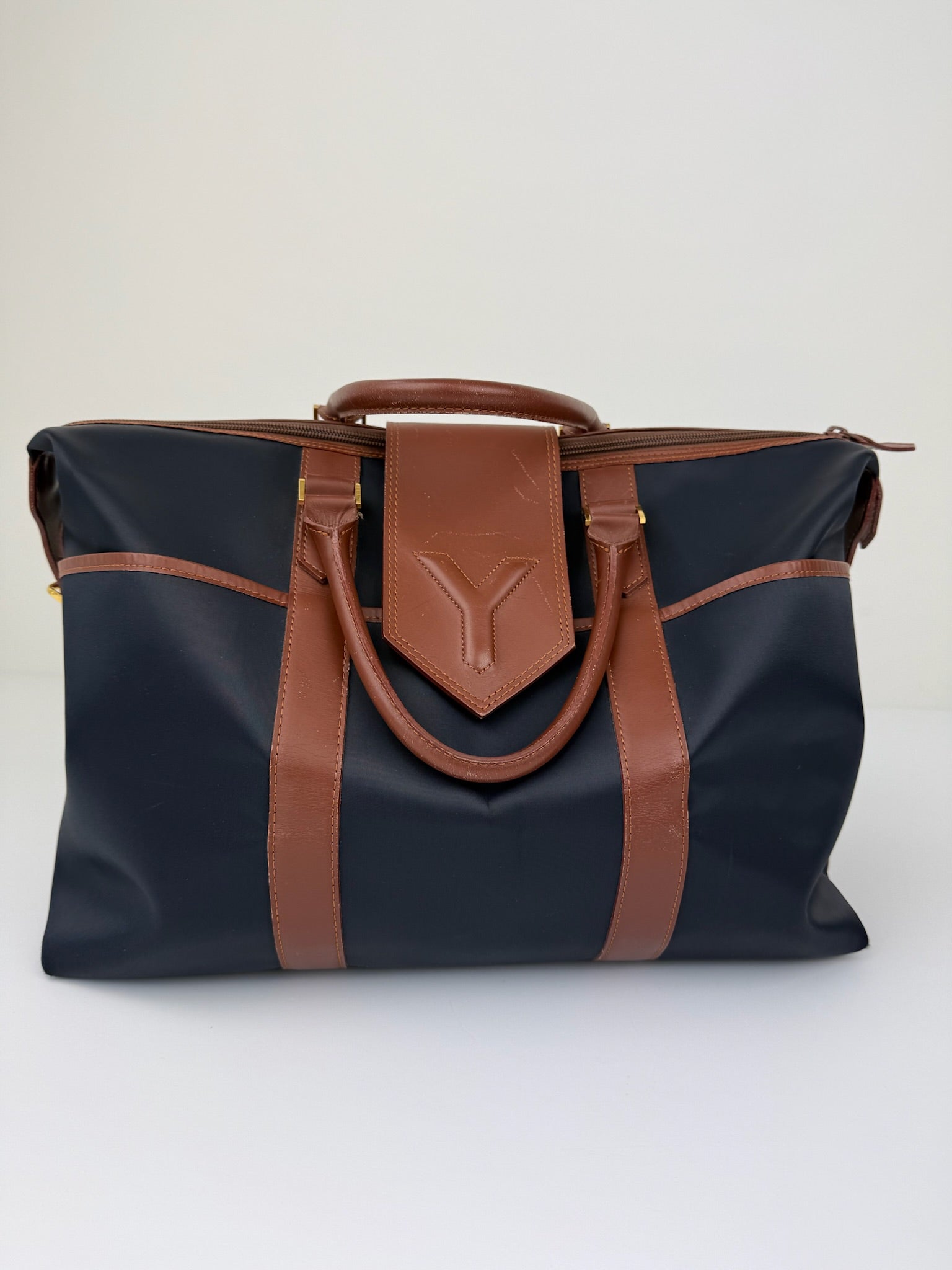 YVES SAINT LAURENT TRAVELBAG