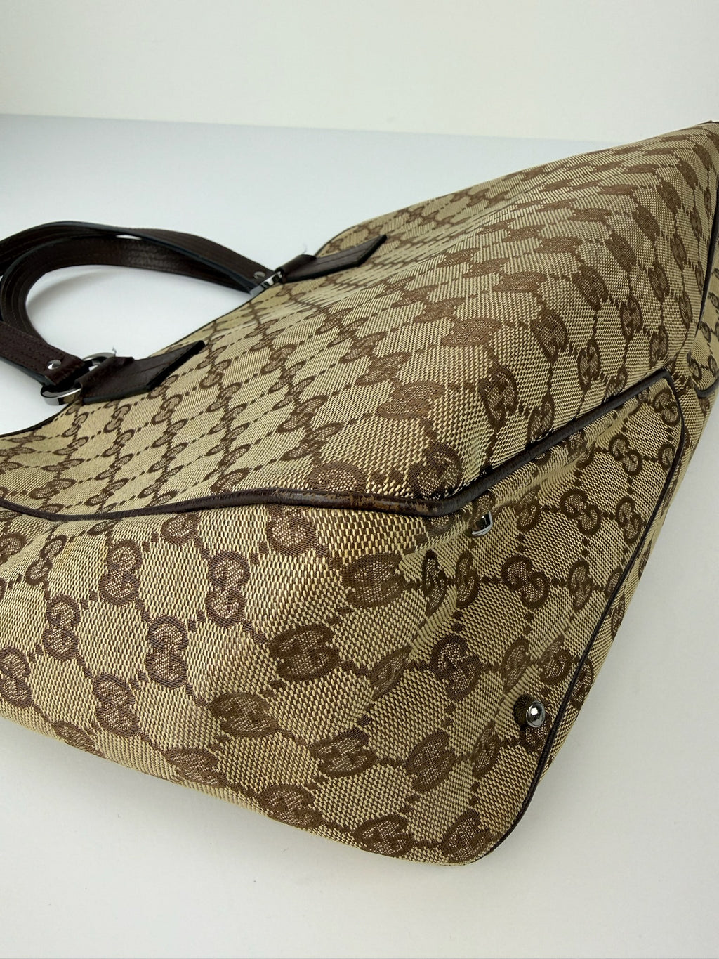 GUCCI GG SHOULDER BAG