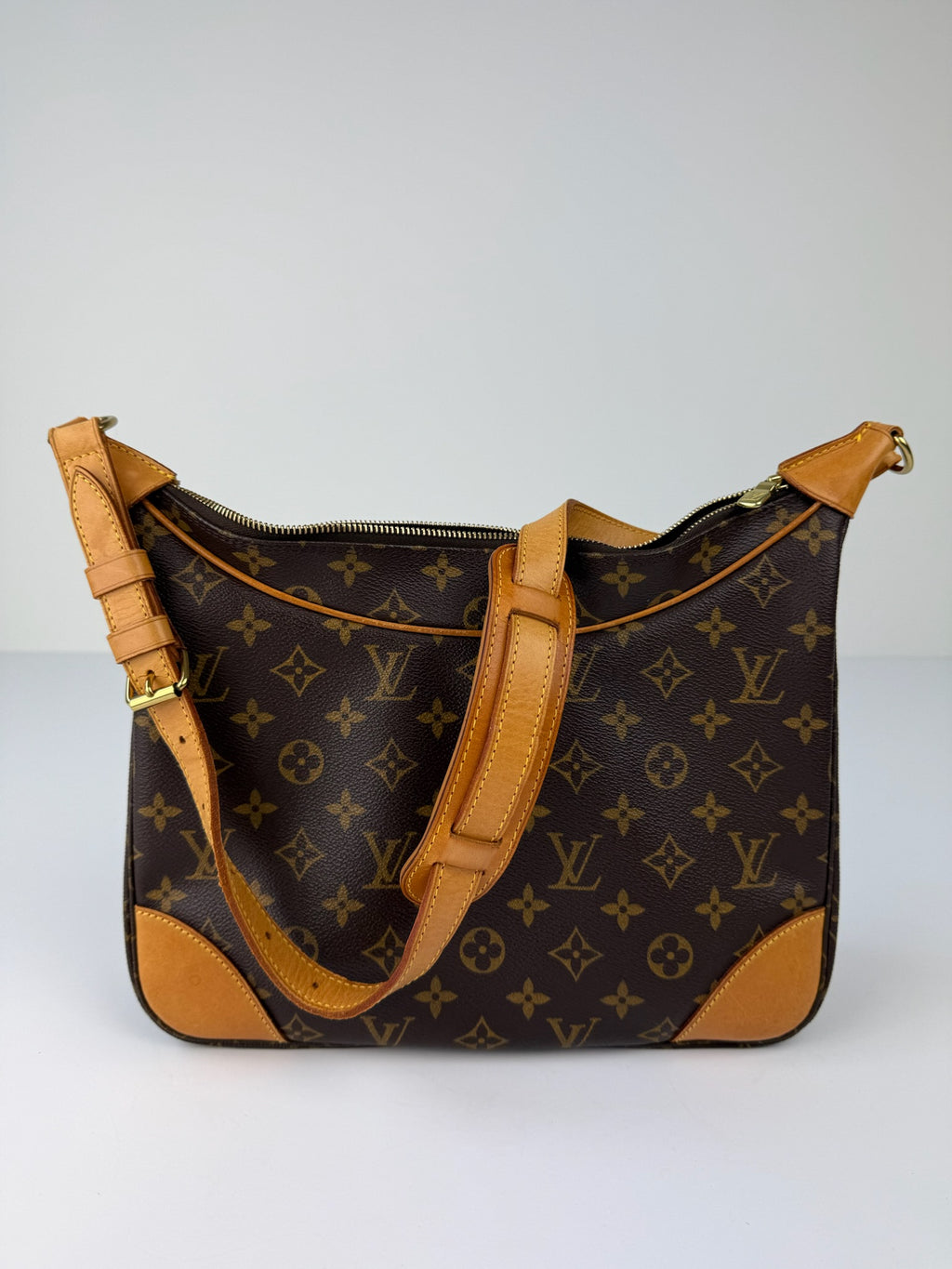 LOUIS VUITTON BOULOGNE PM MONOGRAM CANVAS