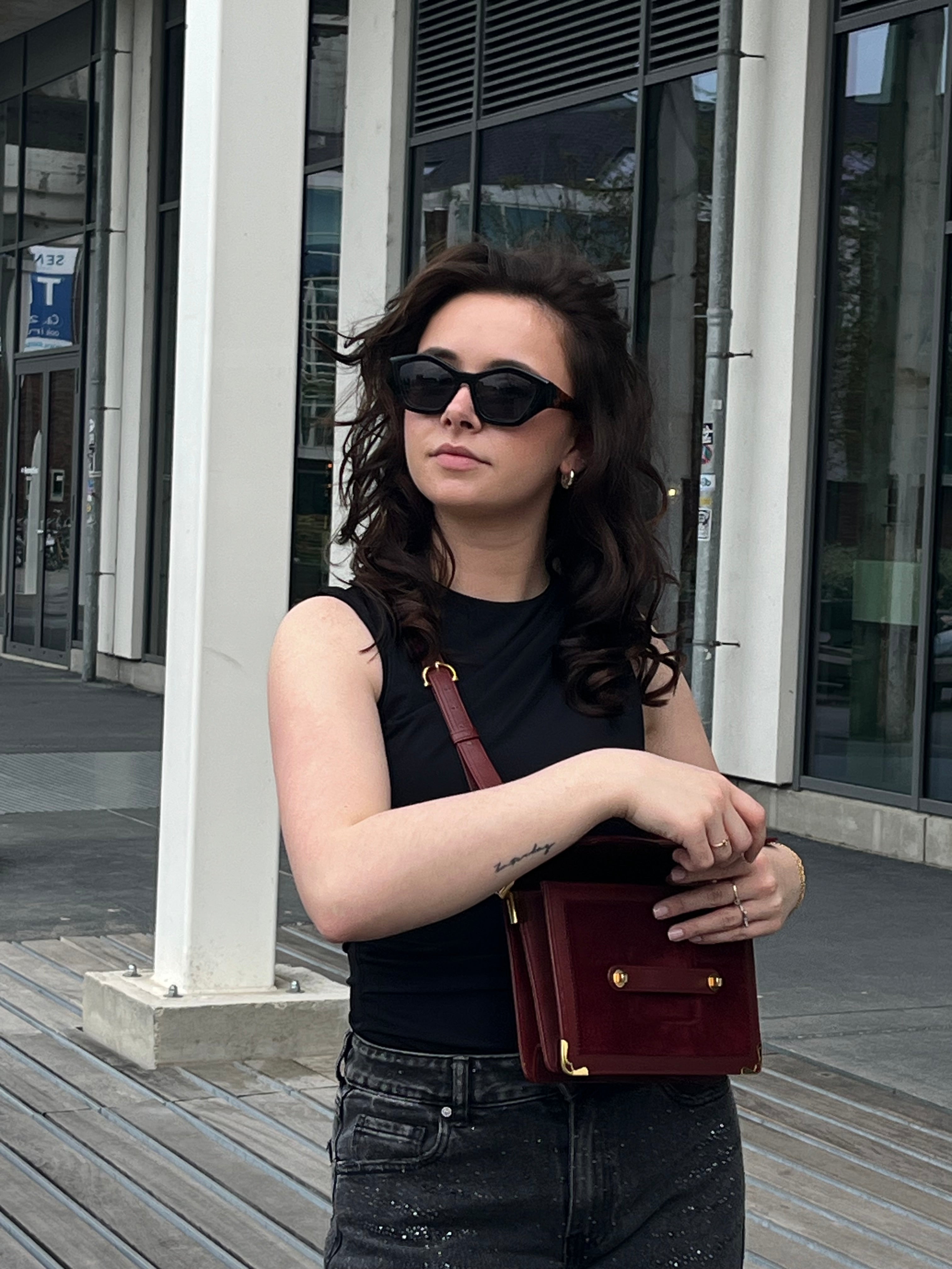MUST DE CARTIER SCHOUDERTAS