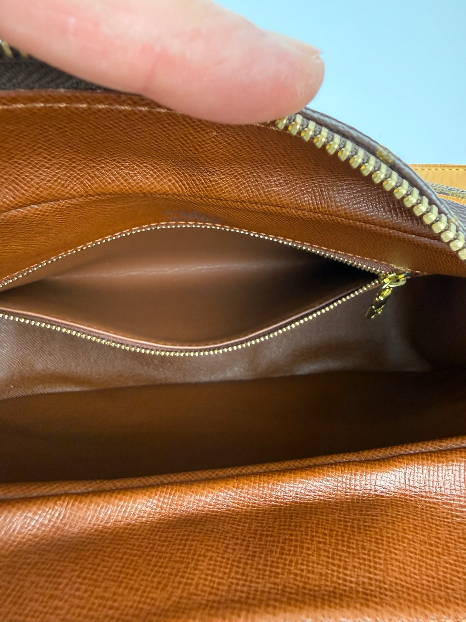 LOUIS VUITTON BOULOGNE PM MONOGRAM CANVAS