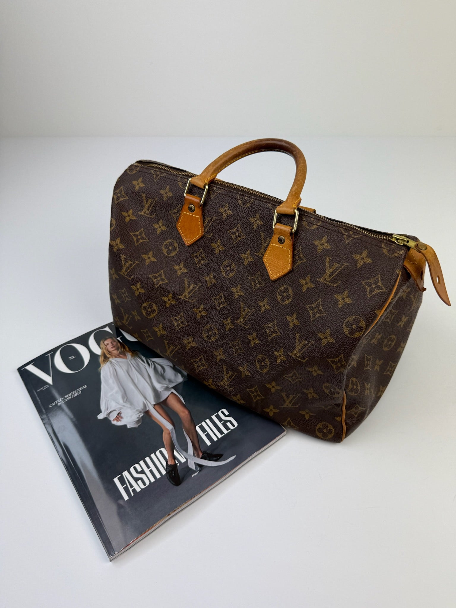 LOUIS VUITTON SPEEDY 35