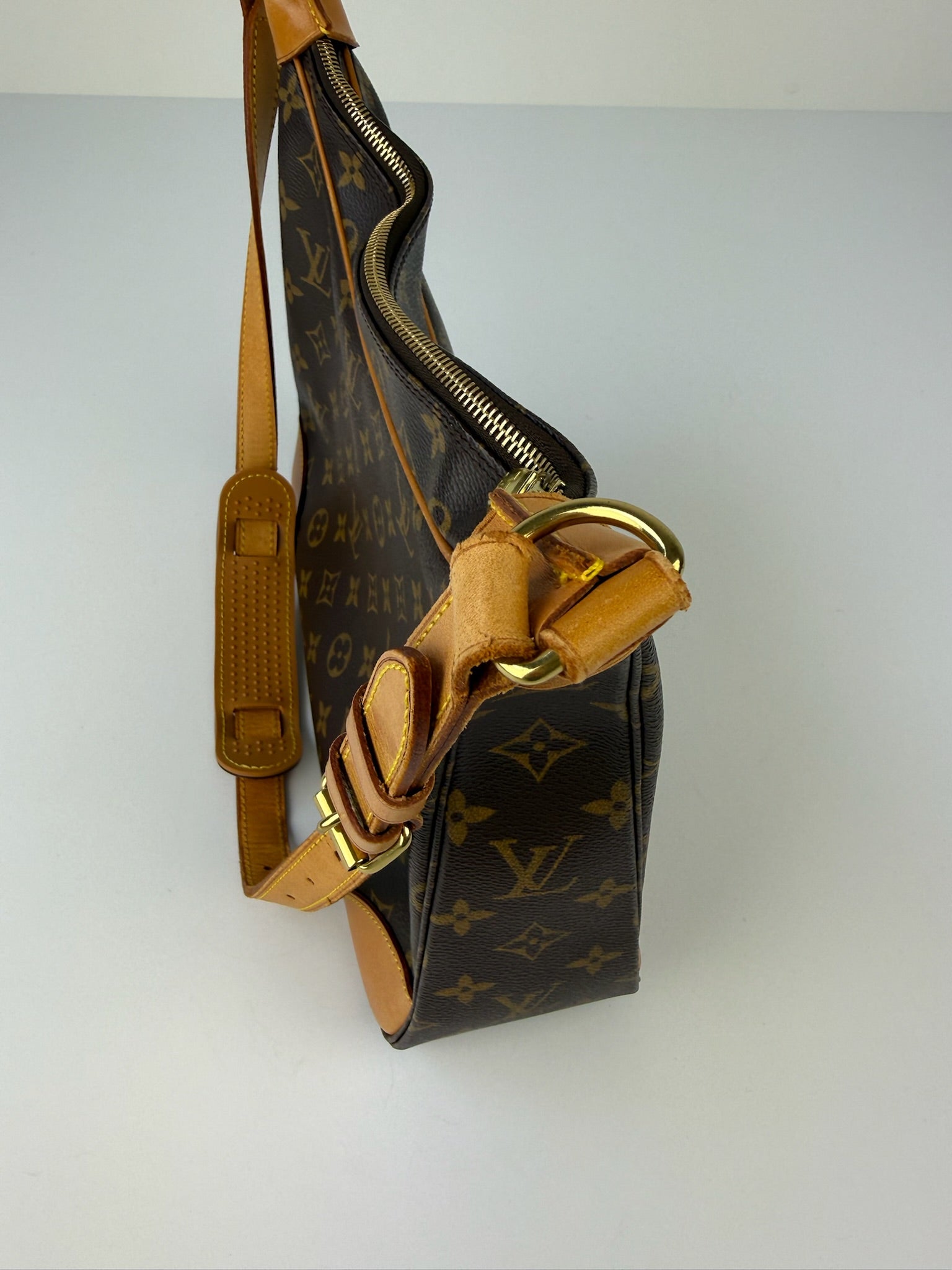 LOUIS VUITTON BOULOGNE PM MONOGRAM CANVAS