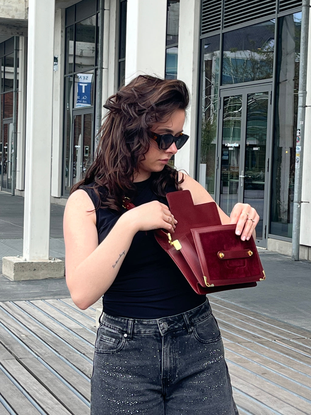 MUST DE CARTIER SCHOUDERTAS
