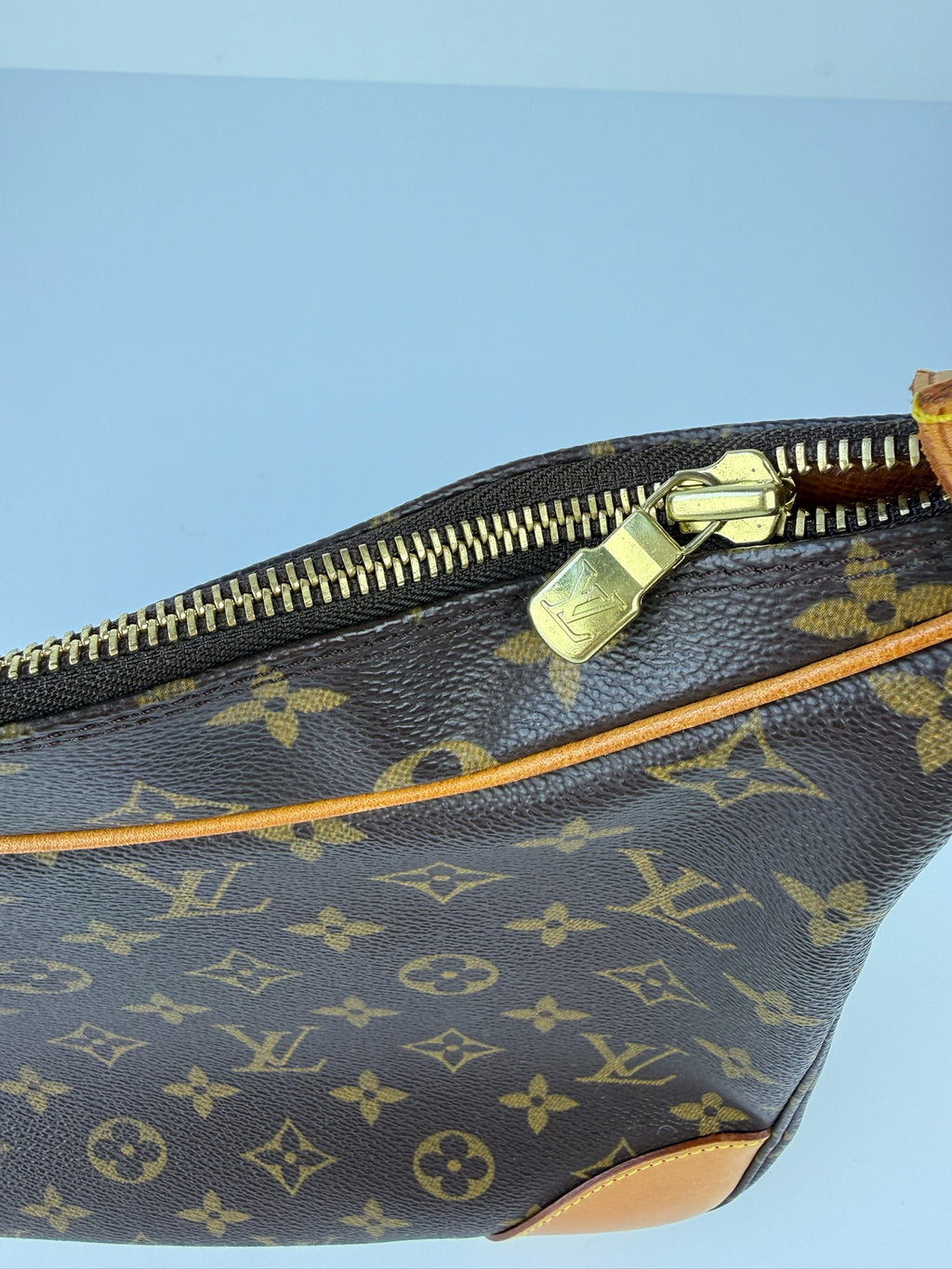 LOUIS VUITTON BOULOGNE PM MONOGRAM CANVAS