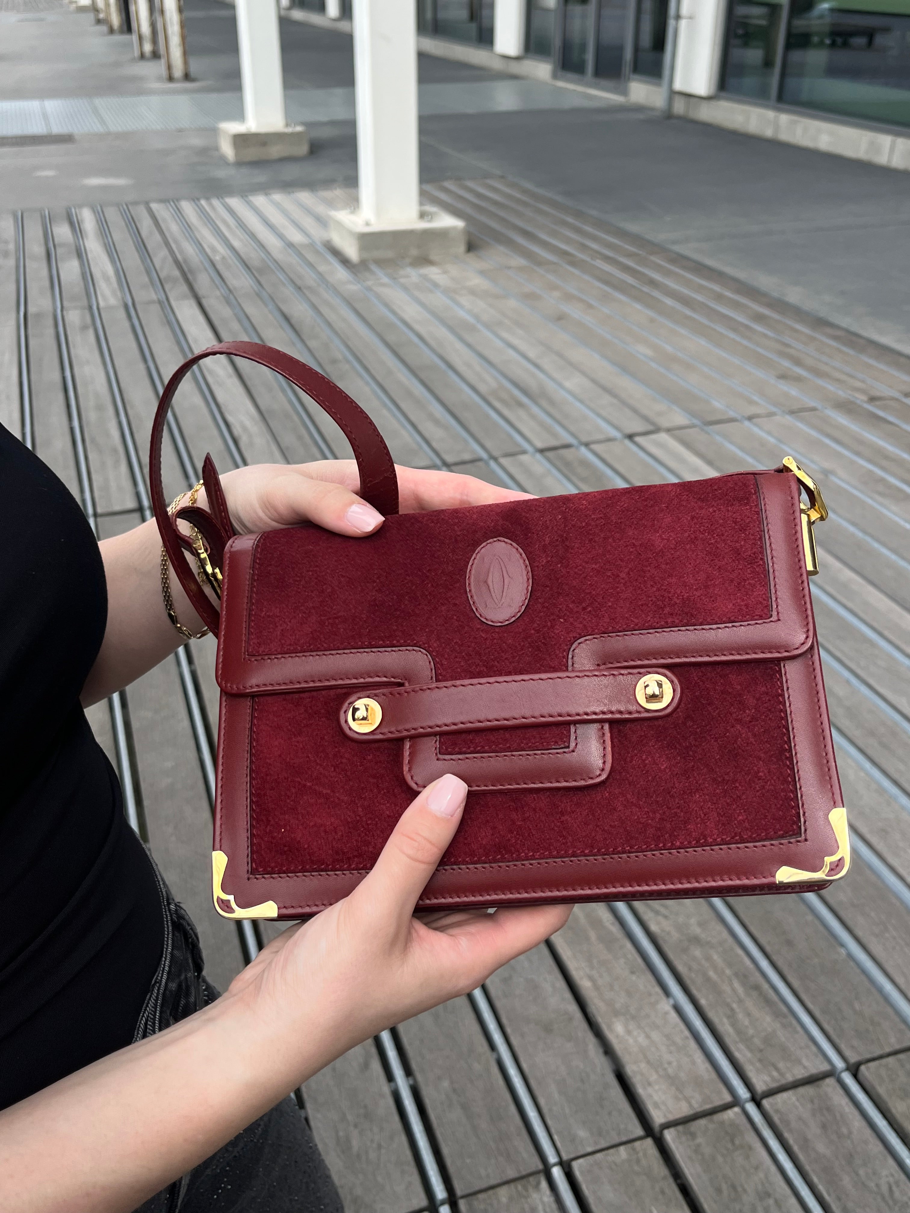 MUST DE CARTIER SCHOUDERTAS