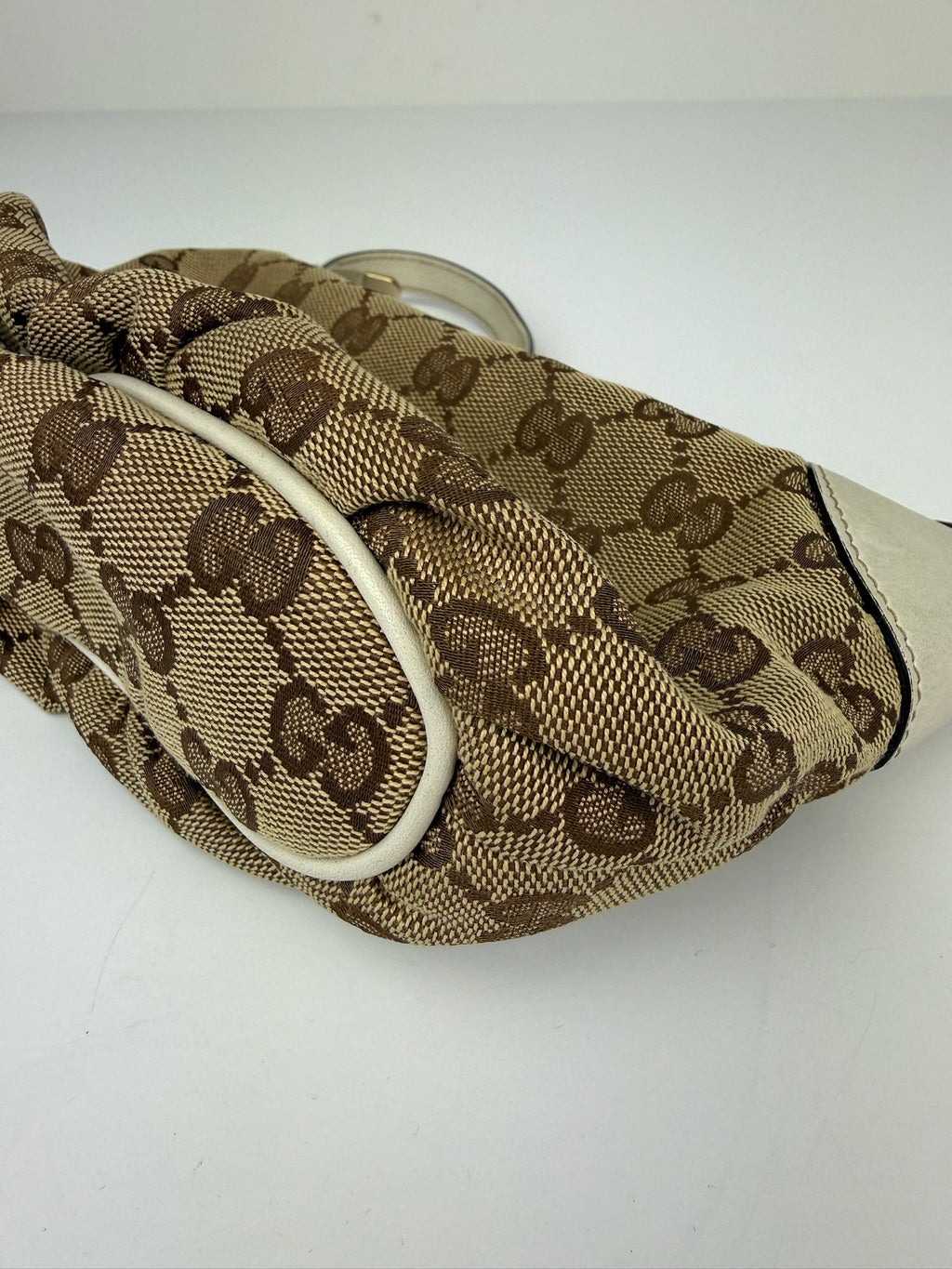 GUCCI PRINCY HOBO BAG