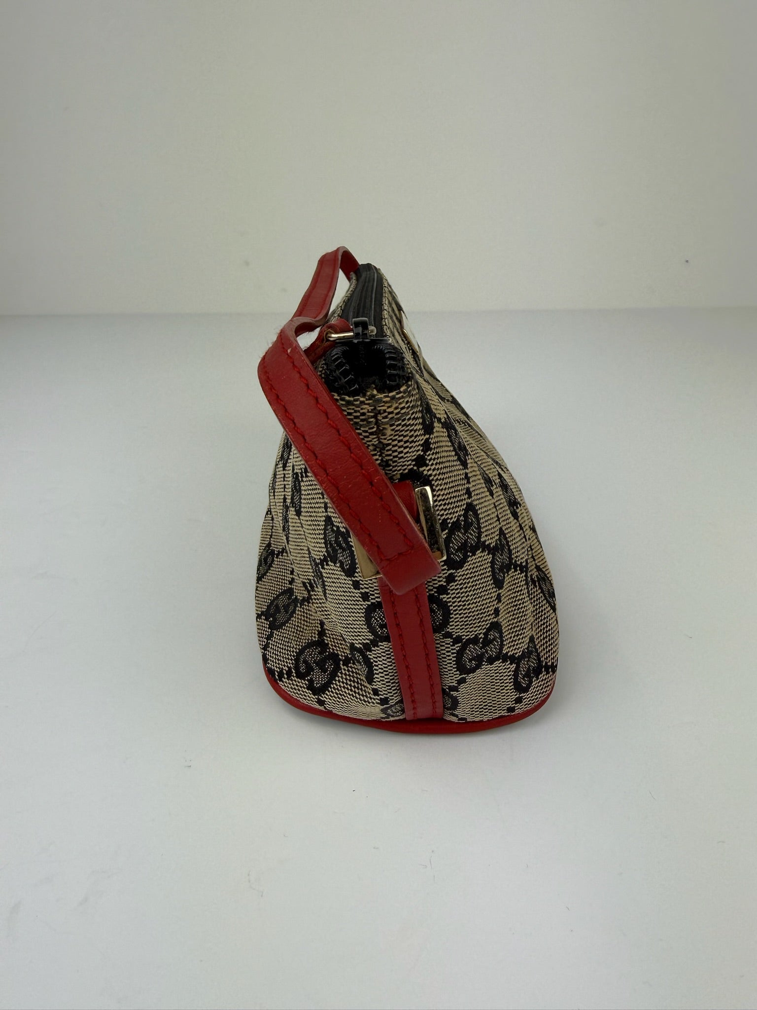 GUCCI BOAT POCHETTE