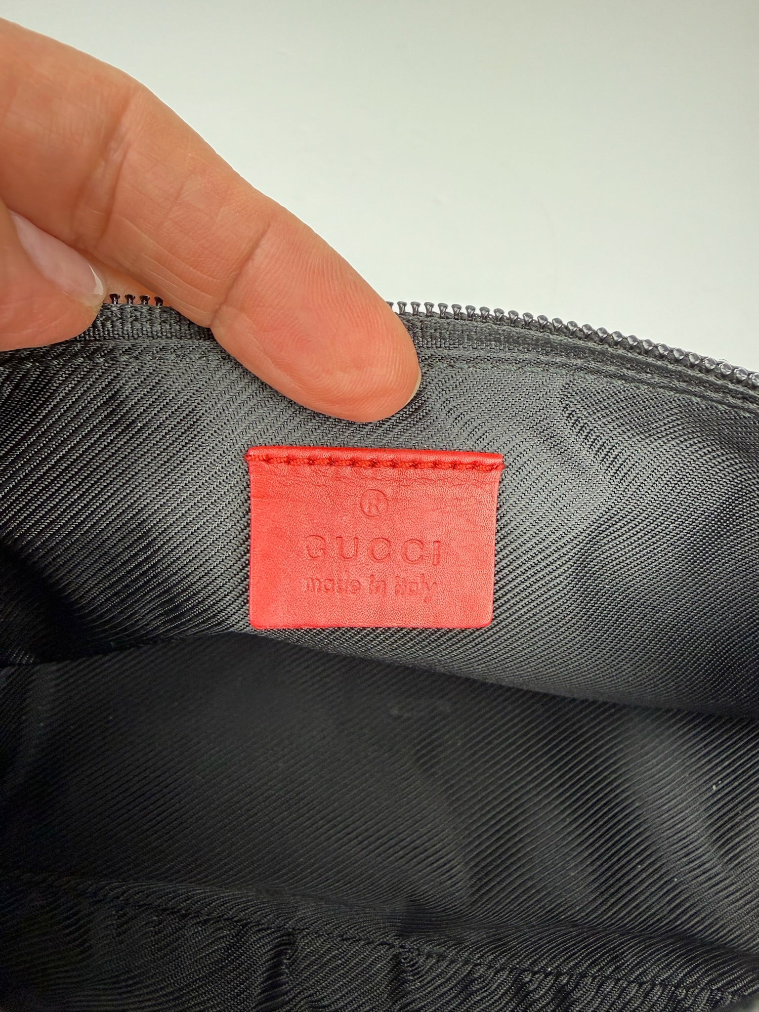 GUCCI BOAT POCHETTE