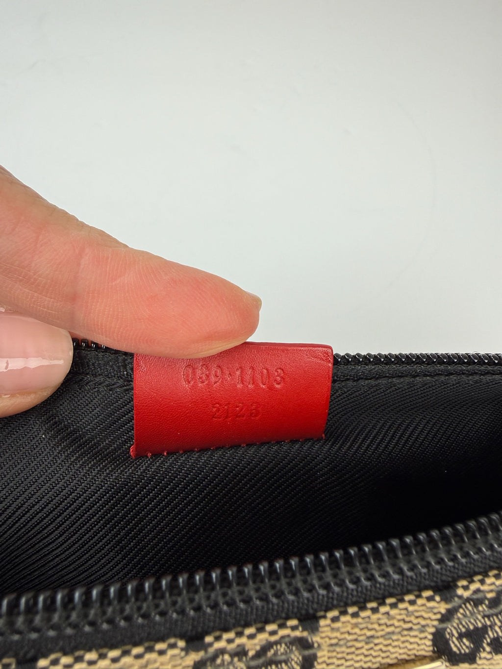 GUCCI BOAT POCHETTE