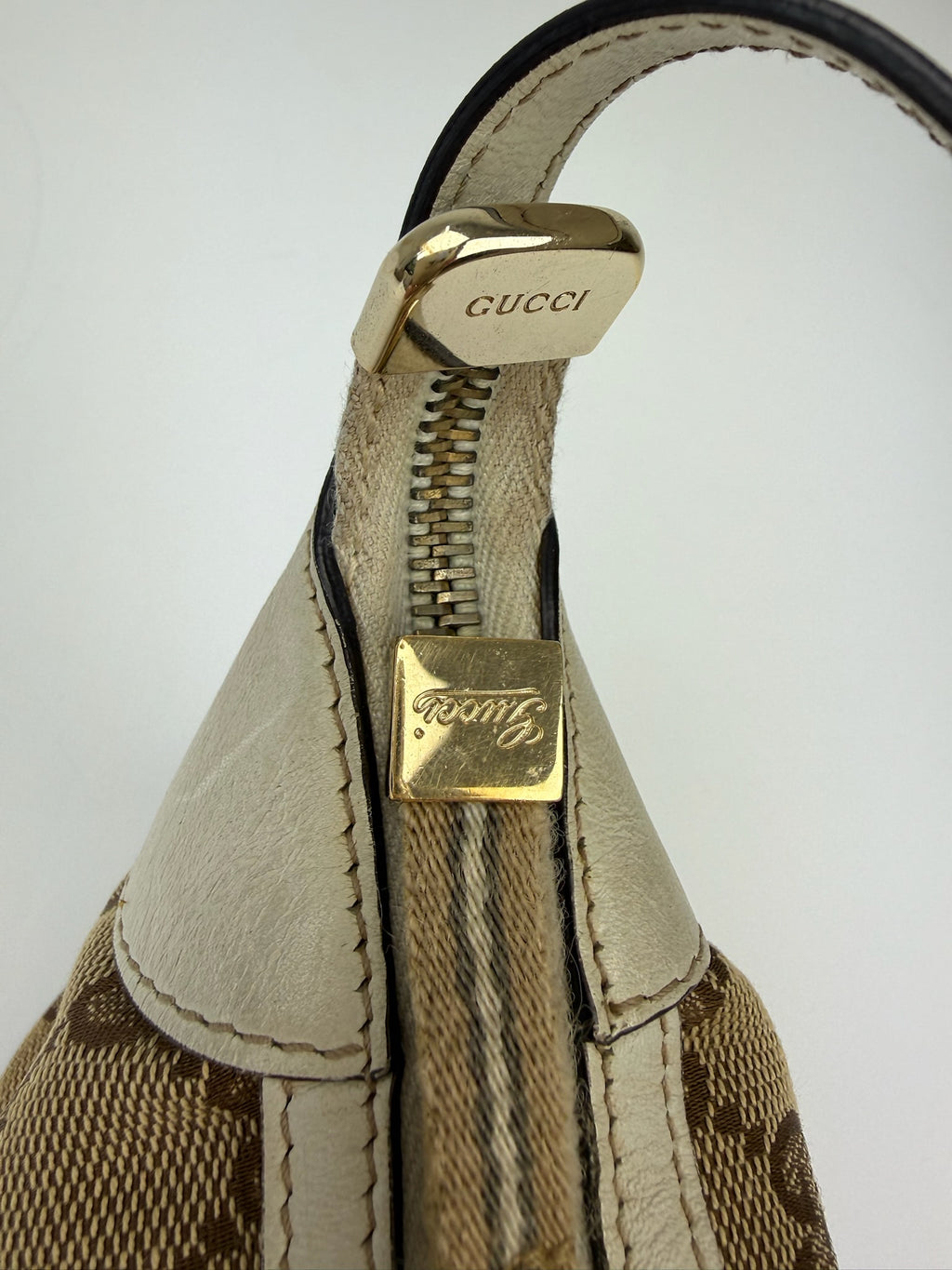 GUCCI PRINCY HOBO BAG