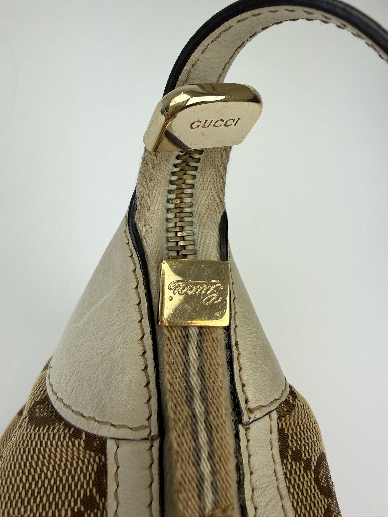 GUCCI PRINCY HOBO BAG