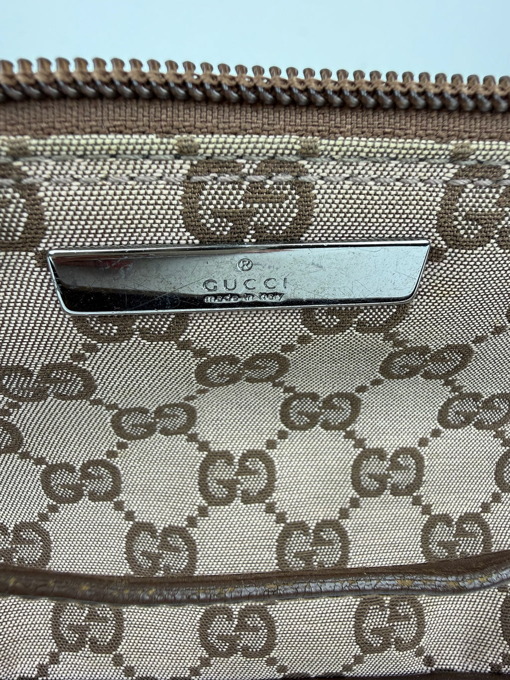 GUCCI BOAT POCHETTE
