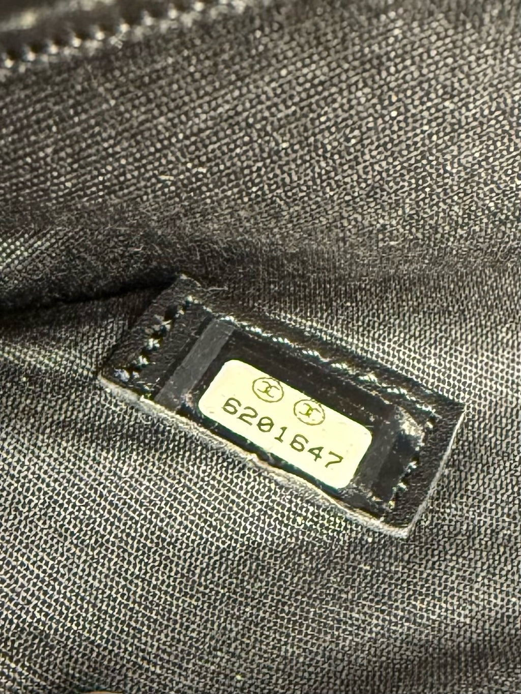 CHANEL MÉDAILLON TOTE