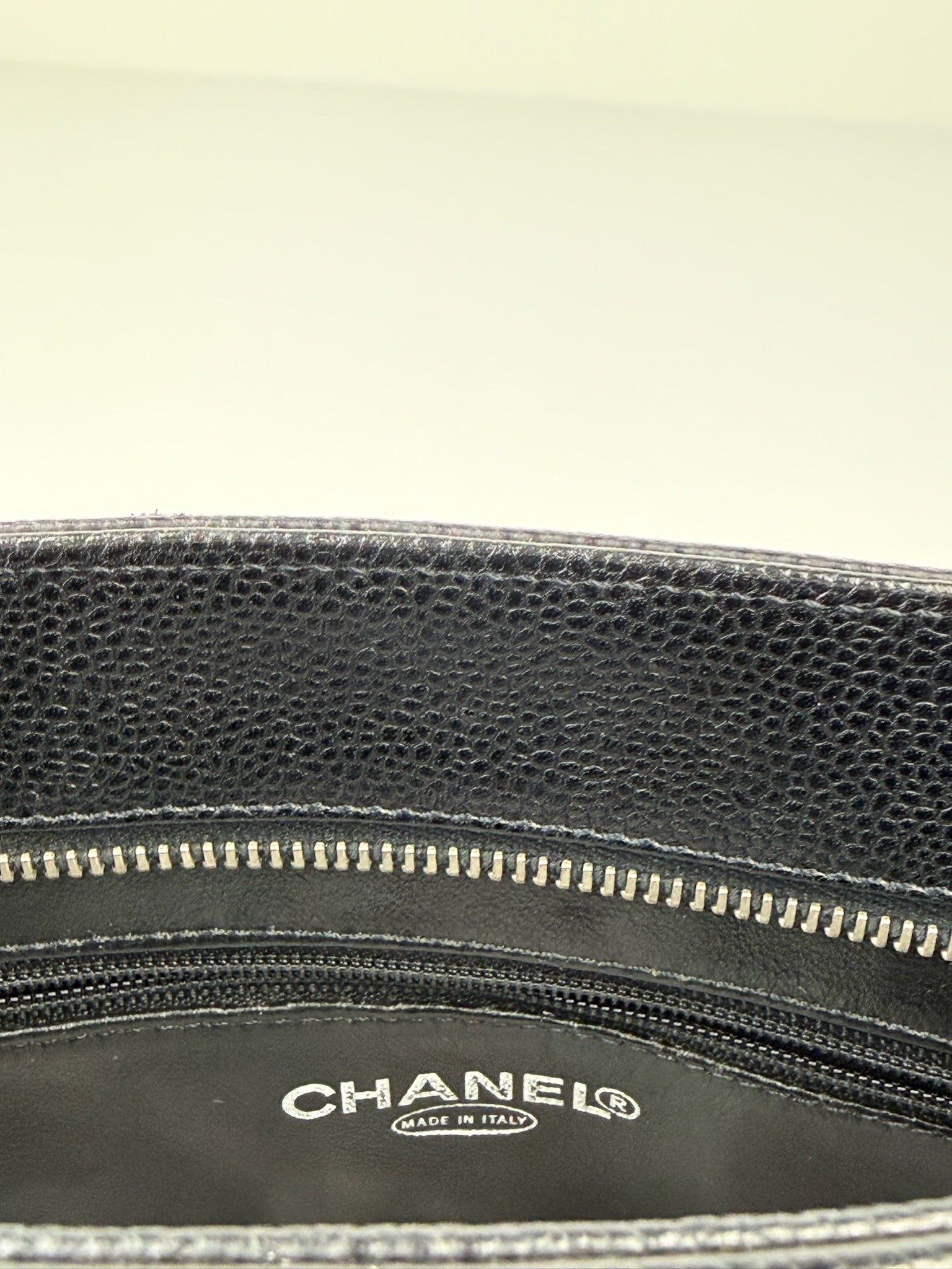 CHANEL MÉDAILLON TOTE