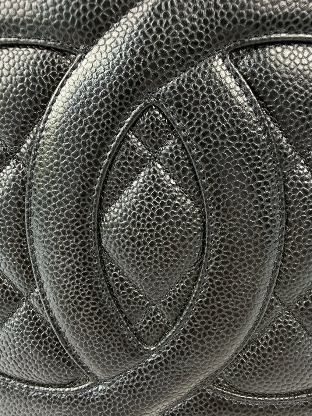 CHANEL MÉDAILLON TOTE