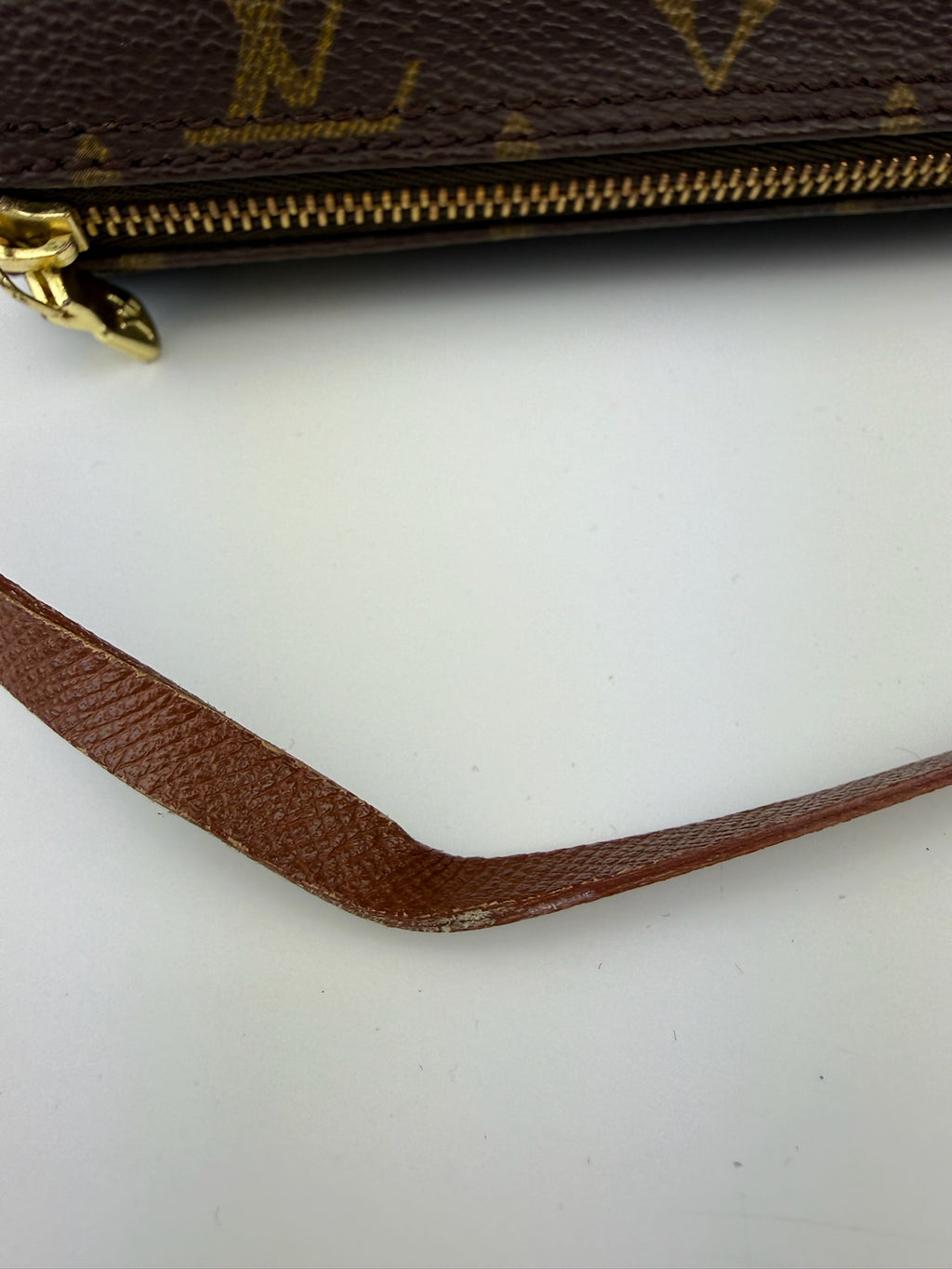 LOUIS VUITTON PAPILLON 30
