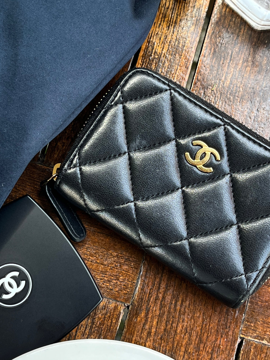 CHANEL ZIPPED COIN CARD HOLDER WALLET