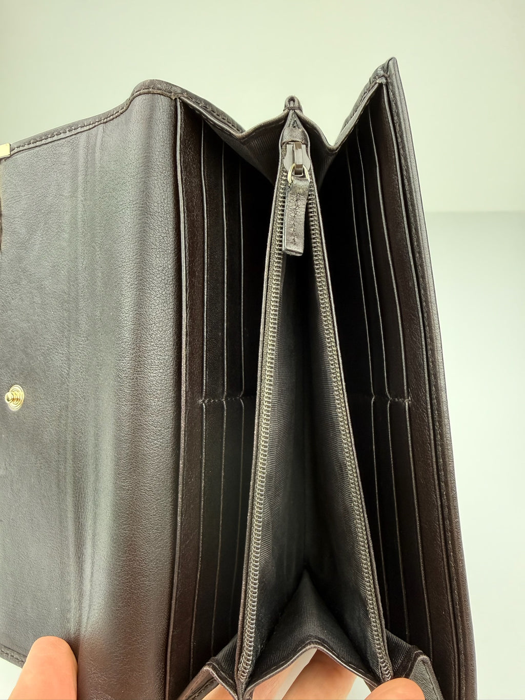 GUCCI BI-FOLD PORTEMONNEE