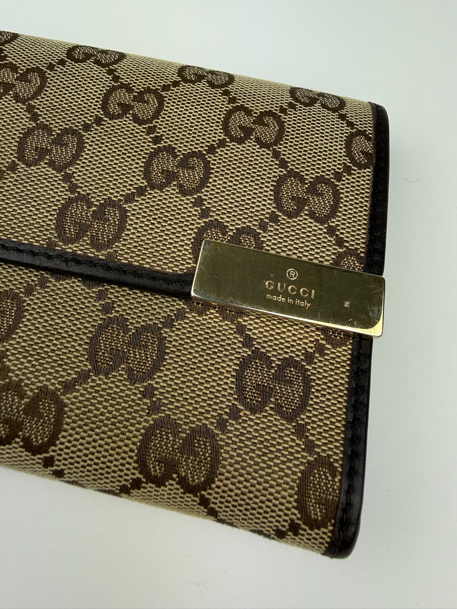 GUCCI BI-FOLD PORTEMONNEE