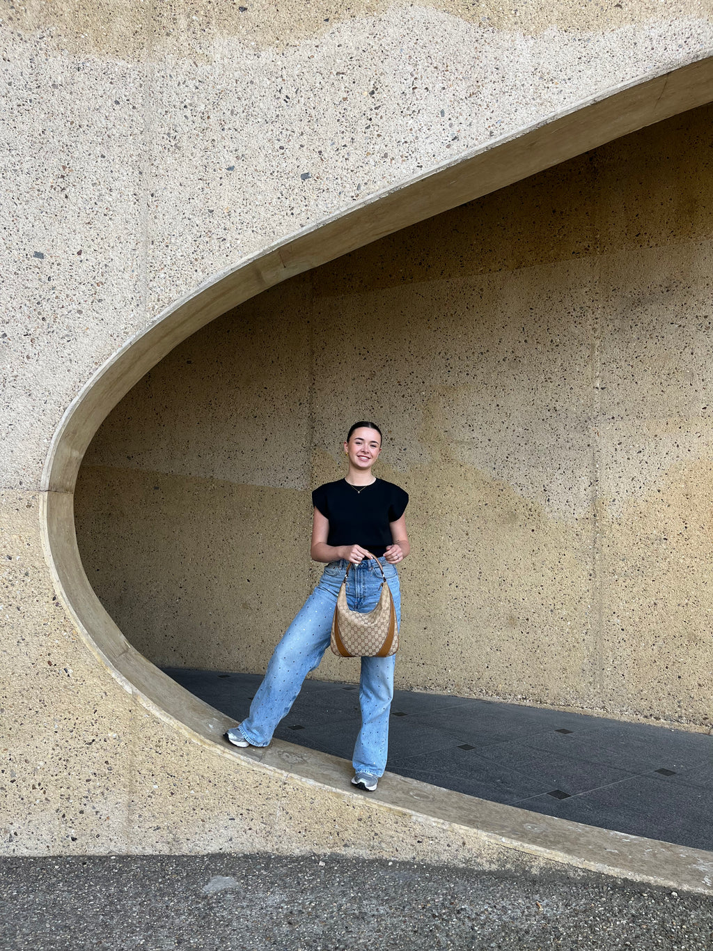 GUCCI GG CANVAS HOBO