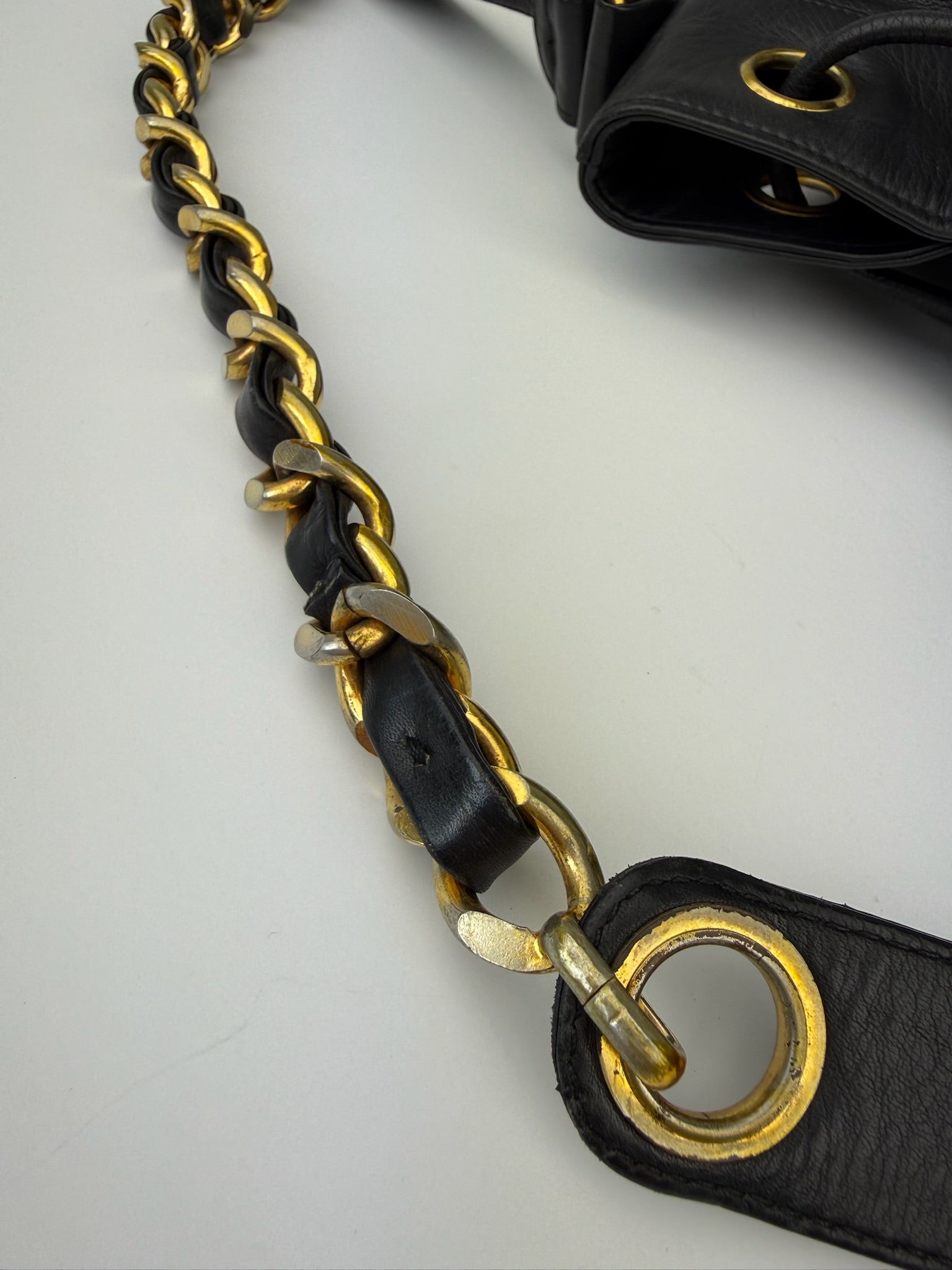 CHANEL BUCKETBAG