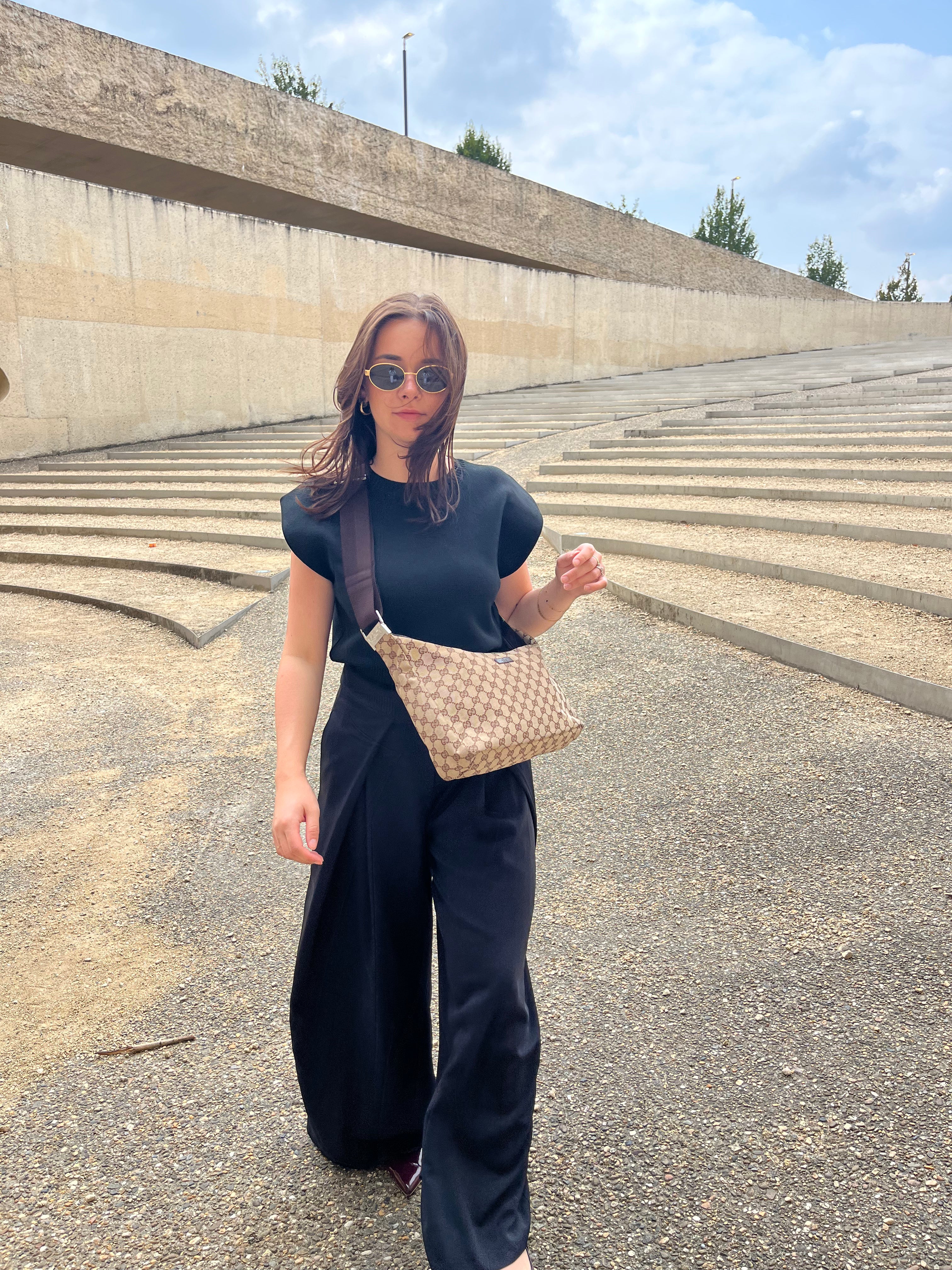 GUCCI GG CROSSBODY/HOBO