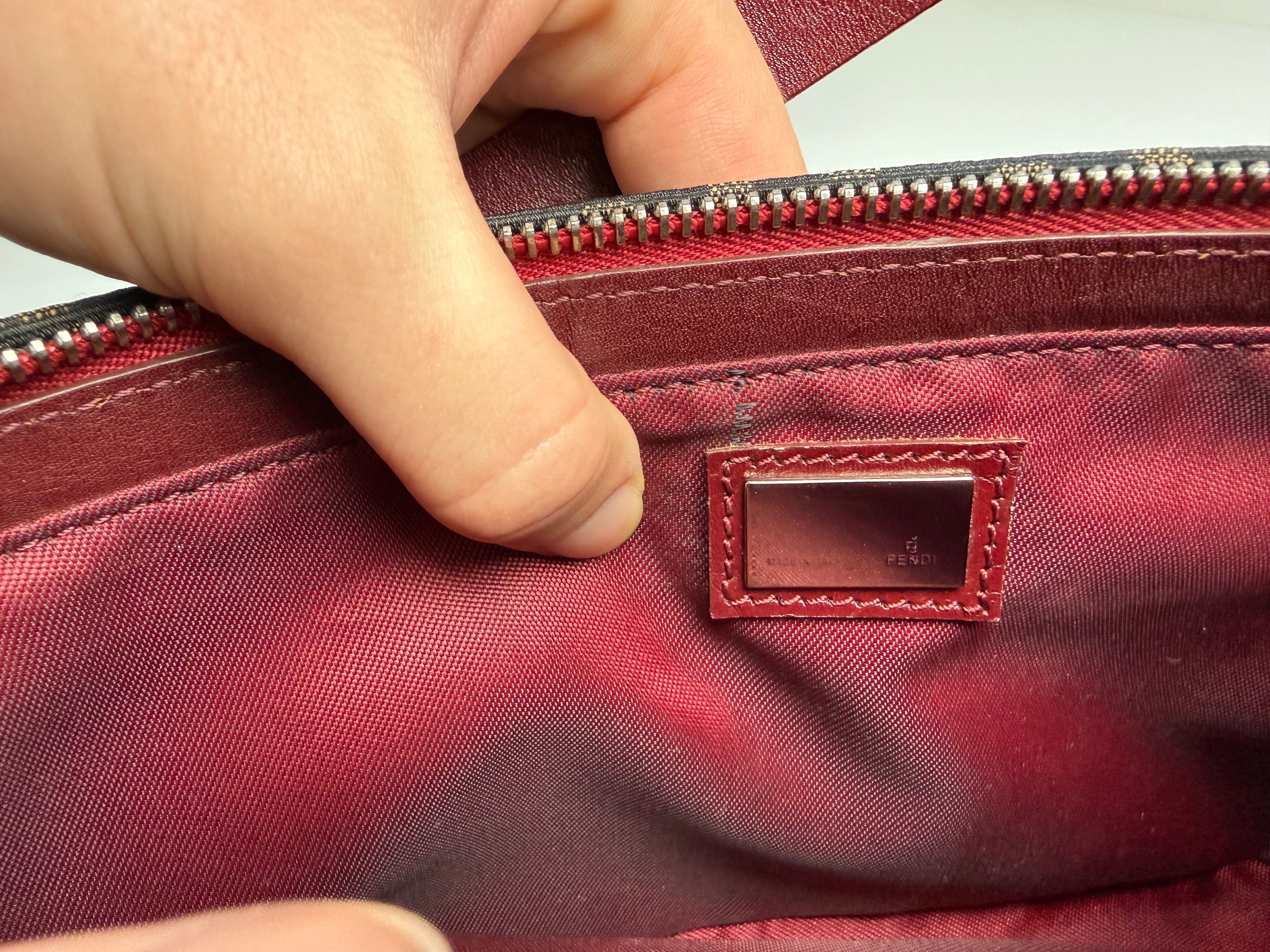 FENDI SHOULDERBAG