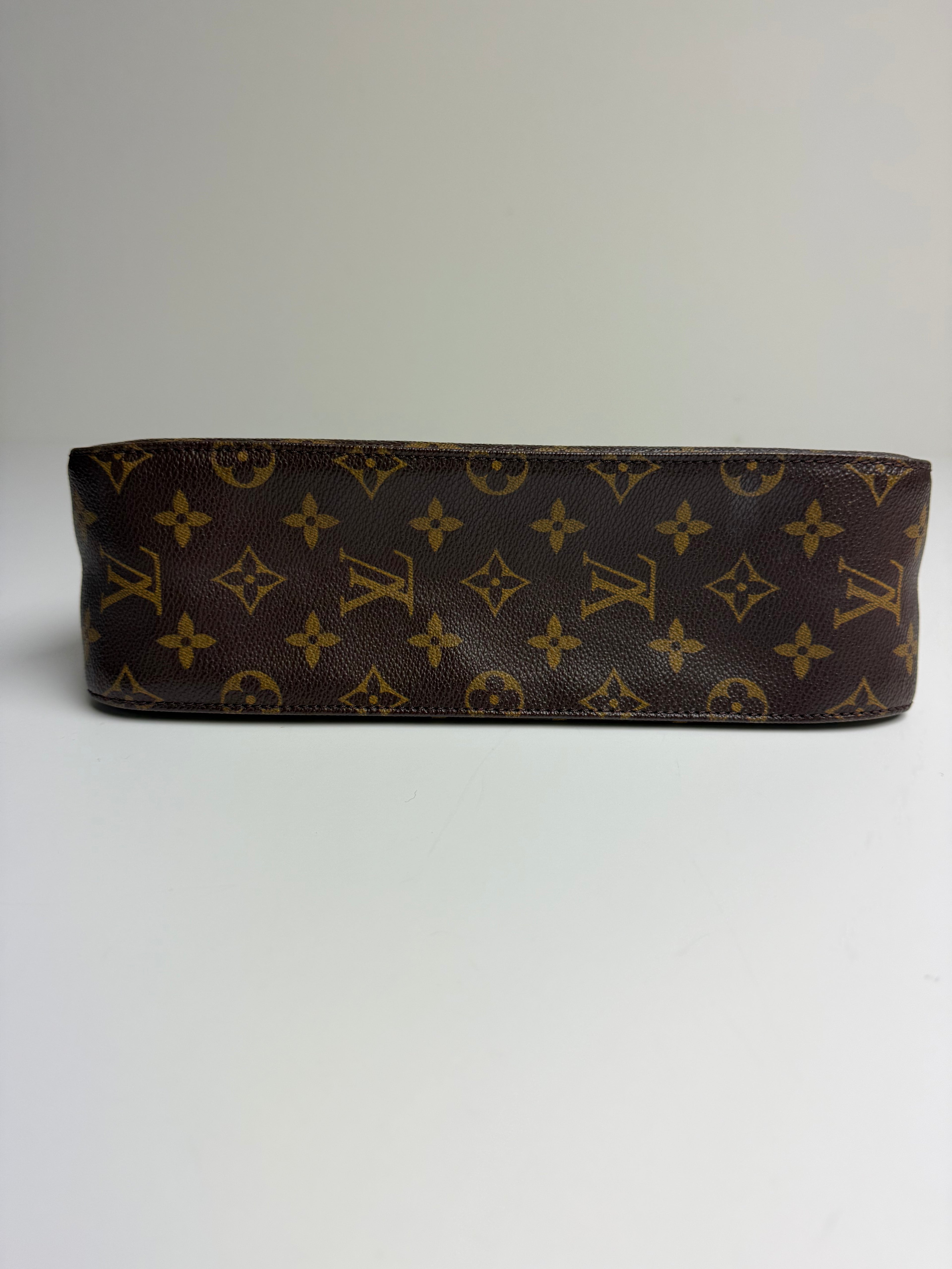 LOUIS VUITTON LOOPING MINI
