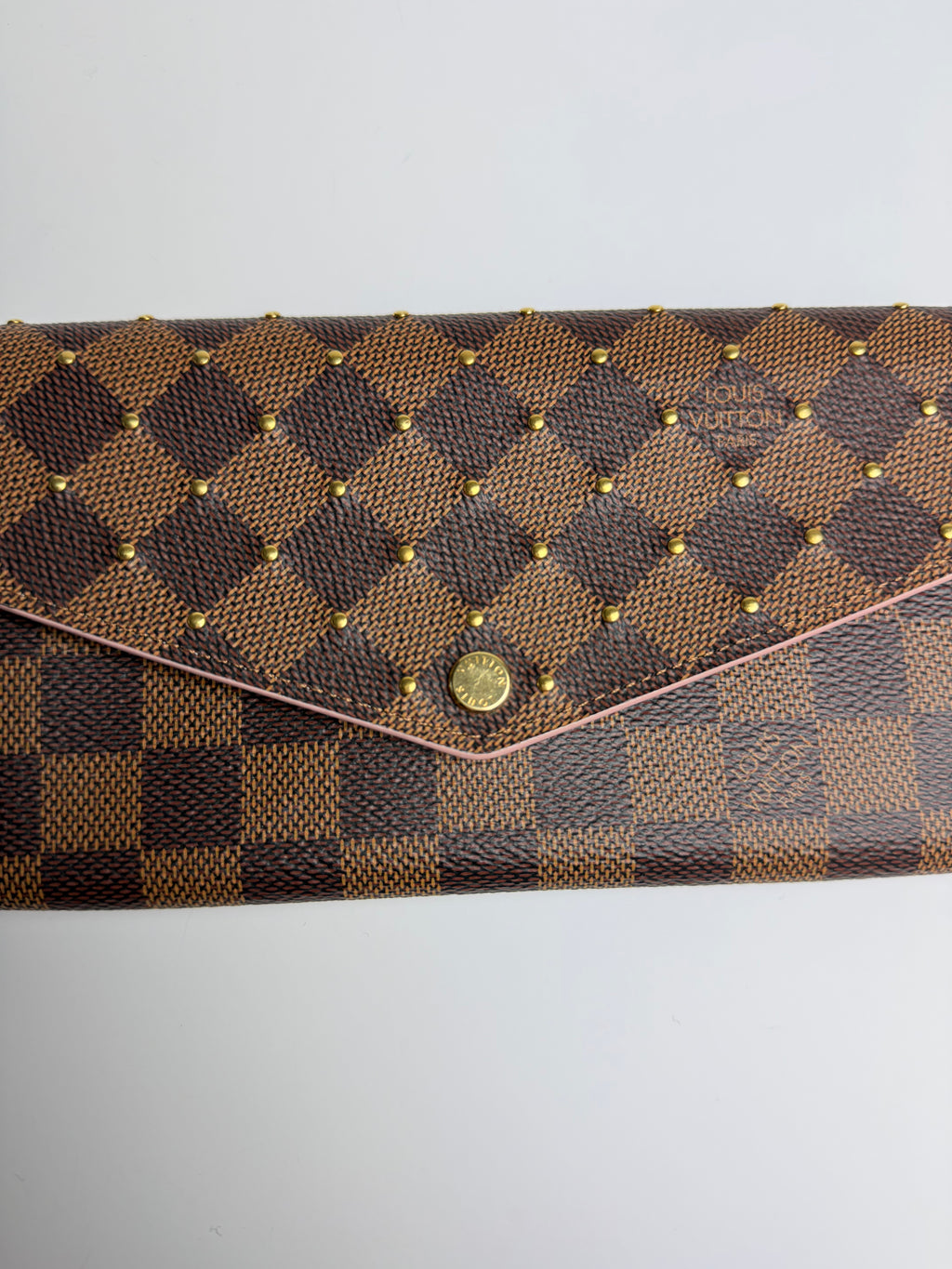 LOUIS VUITTON SARA WALLET DAMIER EBENE STUDS