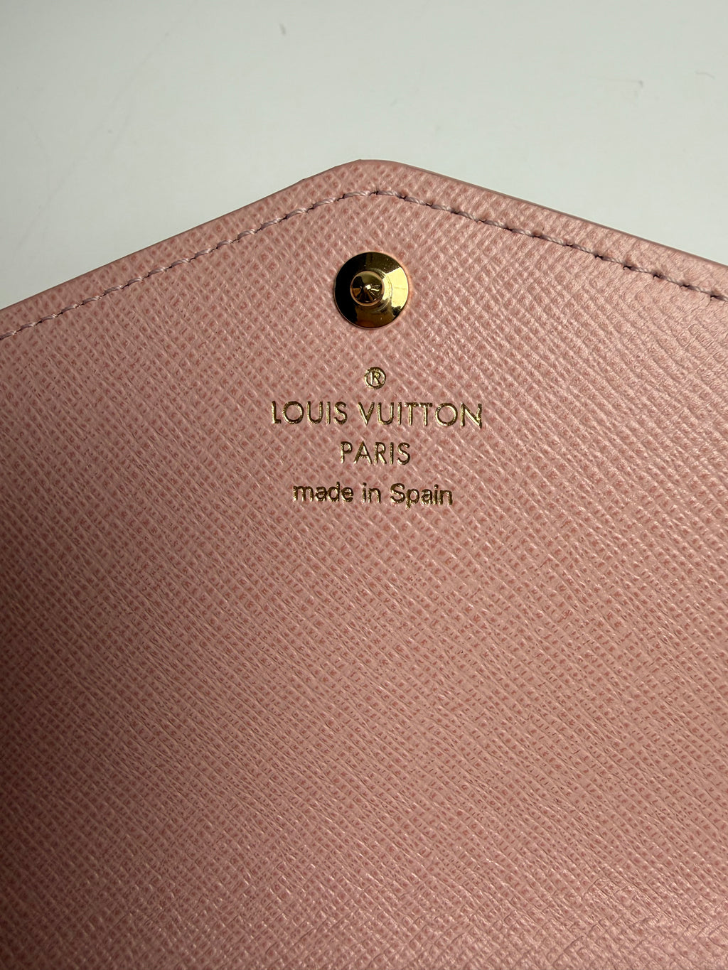 LOUIS VUITTON SARA WALLET DAMIER EBENE STUDS