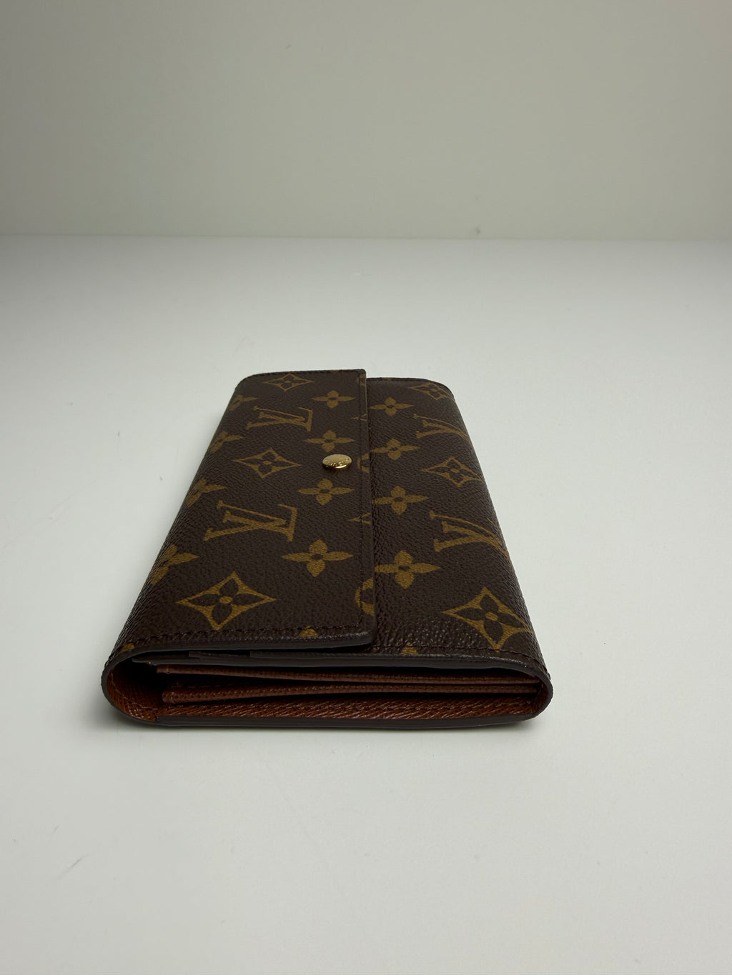 LOUIS VUITTON SARA WALLET MONOGRAM