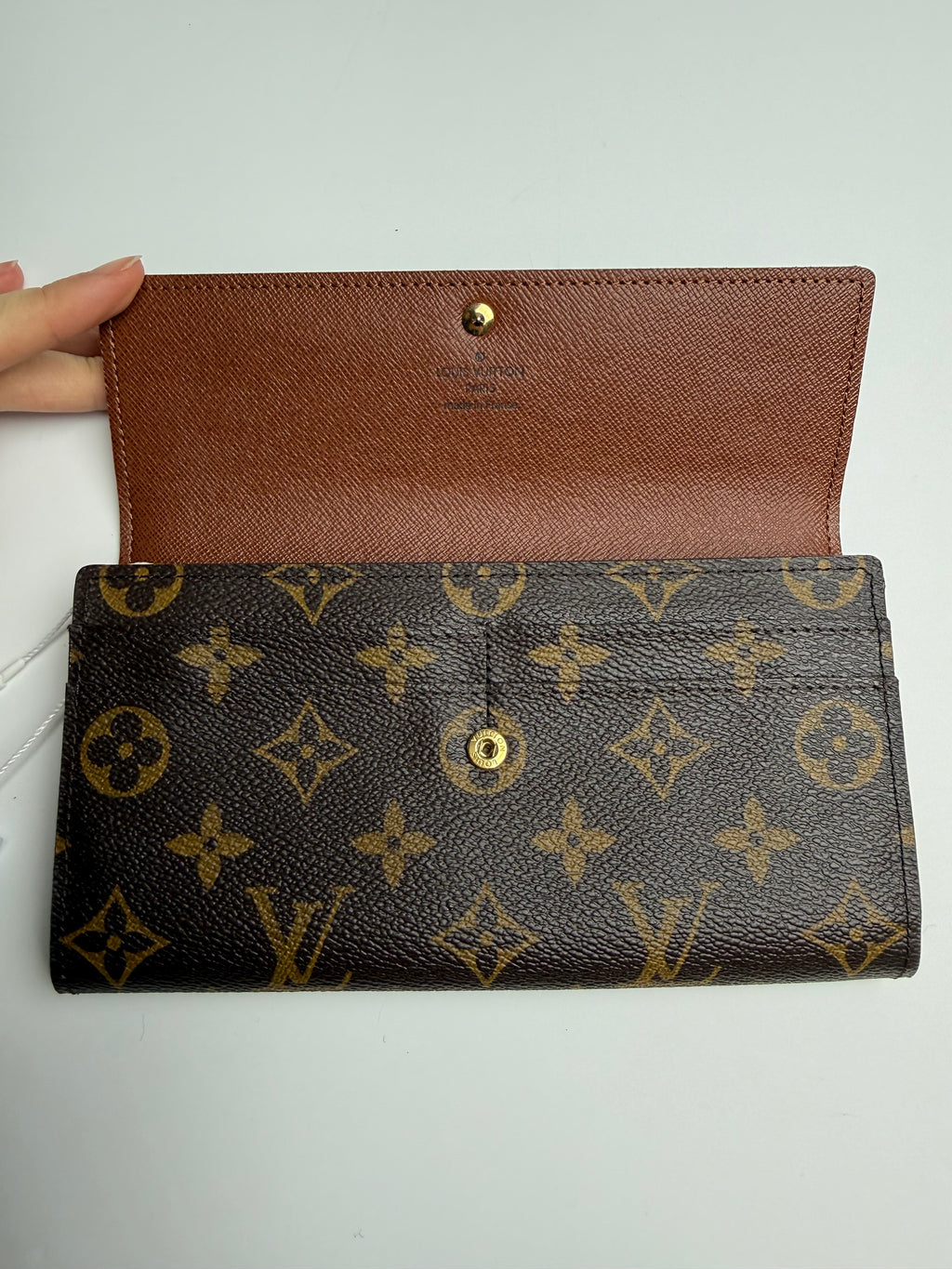 LOUIS VUITTON SARA WALLET MONOGRAM