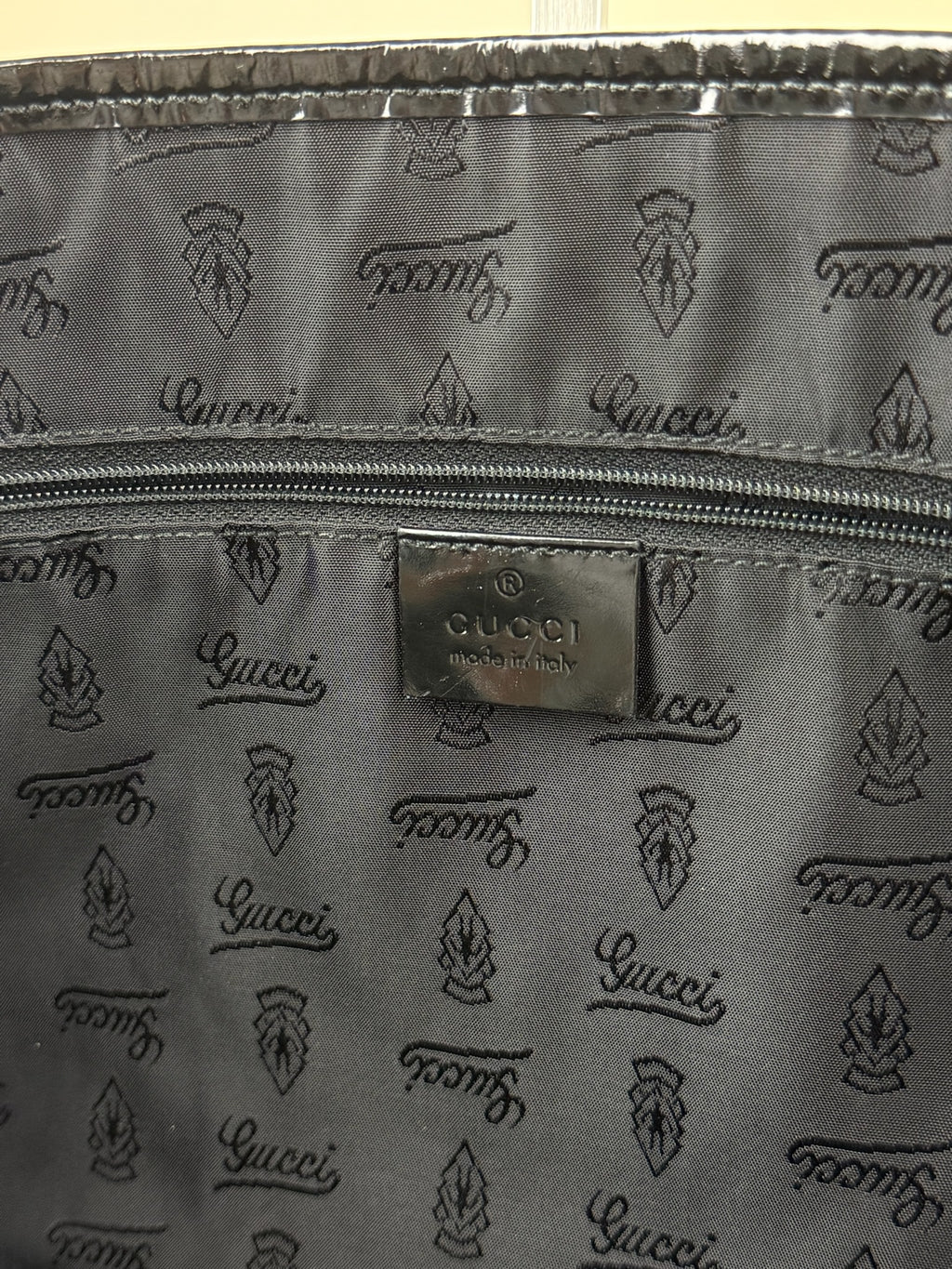 GUCCI SHOULDER/TOTE BAG PATENT LEATHER