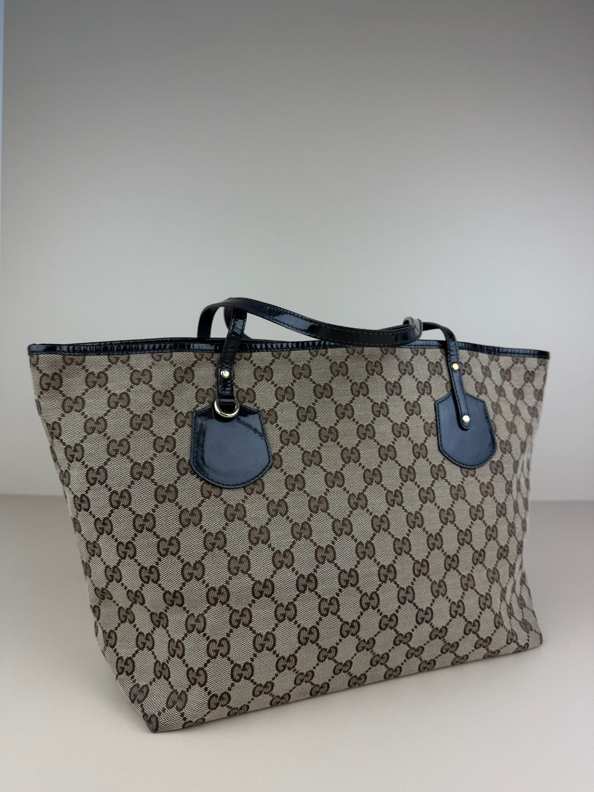 GUCCI SHOULDER/TOTE BAG PATENT LEATHER