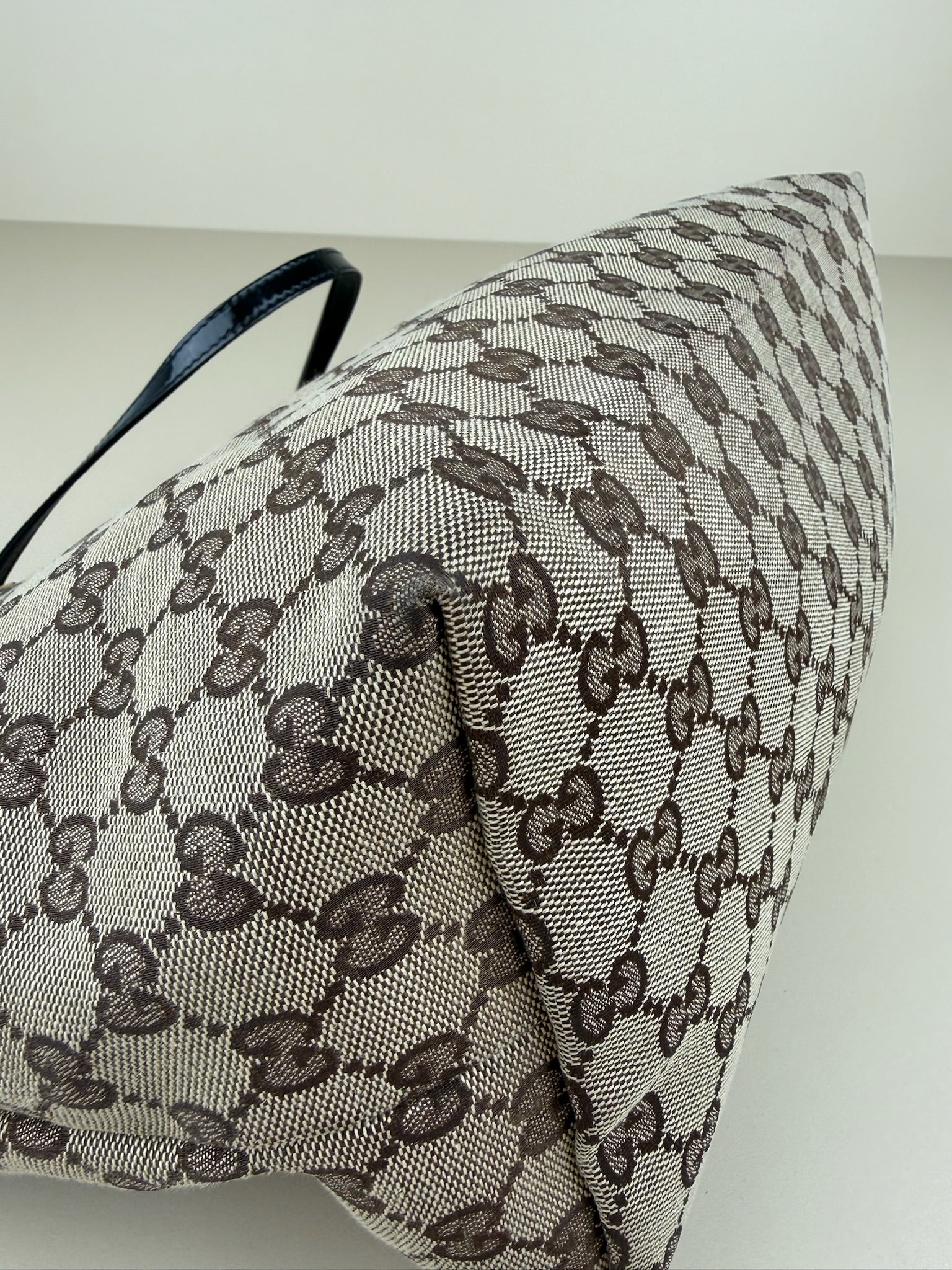 GUCCI SHOULDER/TOTE BAG PATENT LEATHER