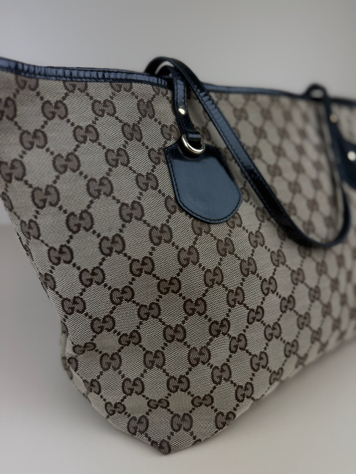 GUCCI SHOULDER/TOTE BAG PATENT LEATHER
