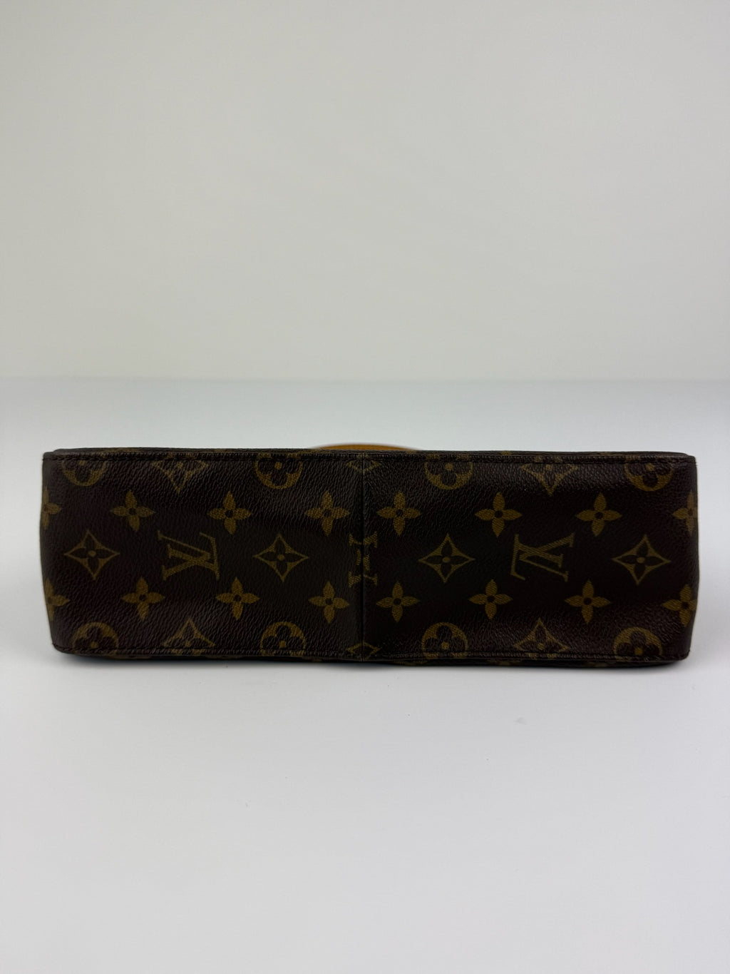 LOUIS VUITTON LOOPING MINI