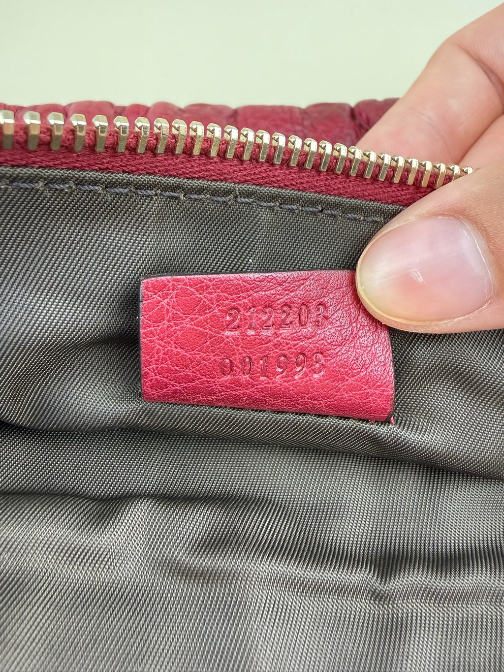 GUCCI GUCCISSIMA WRISTLET CLUTCH/POUCH