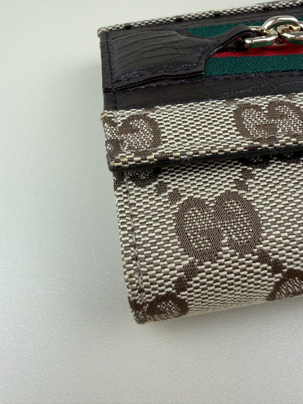 GUCCI HORSEBIT TRI-FOLD LONG WALLET