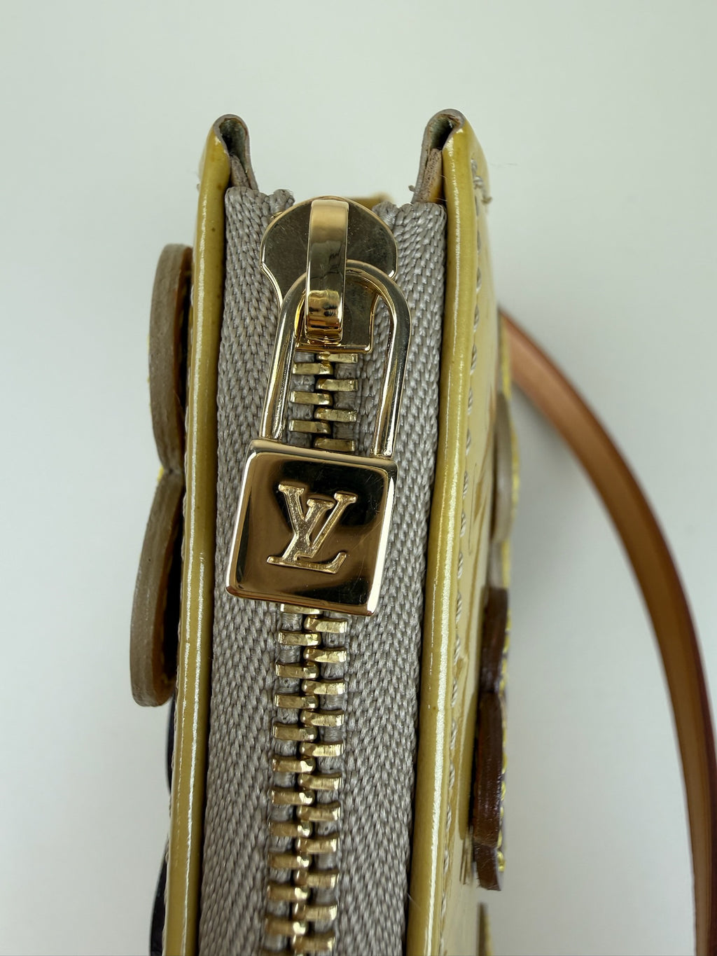 LOUIS VUITTON FLOWER LEXINGTON