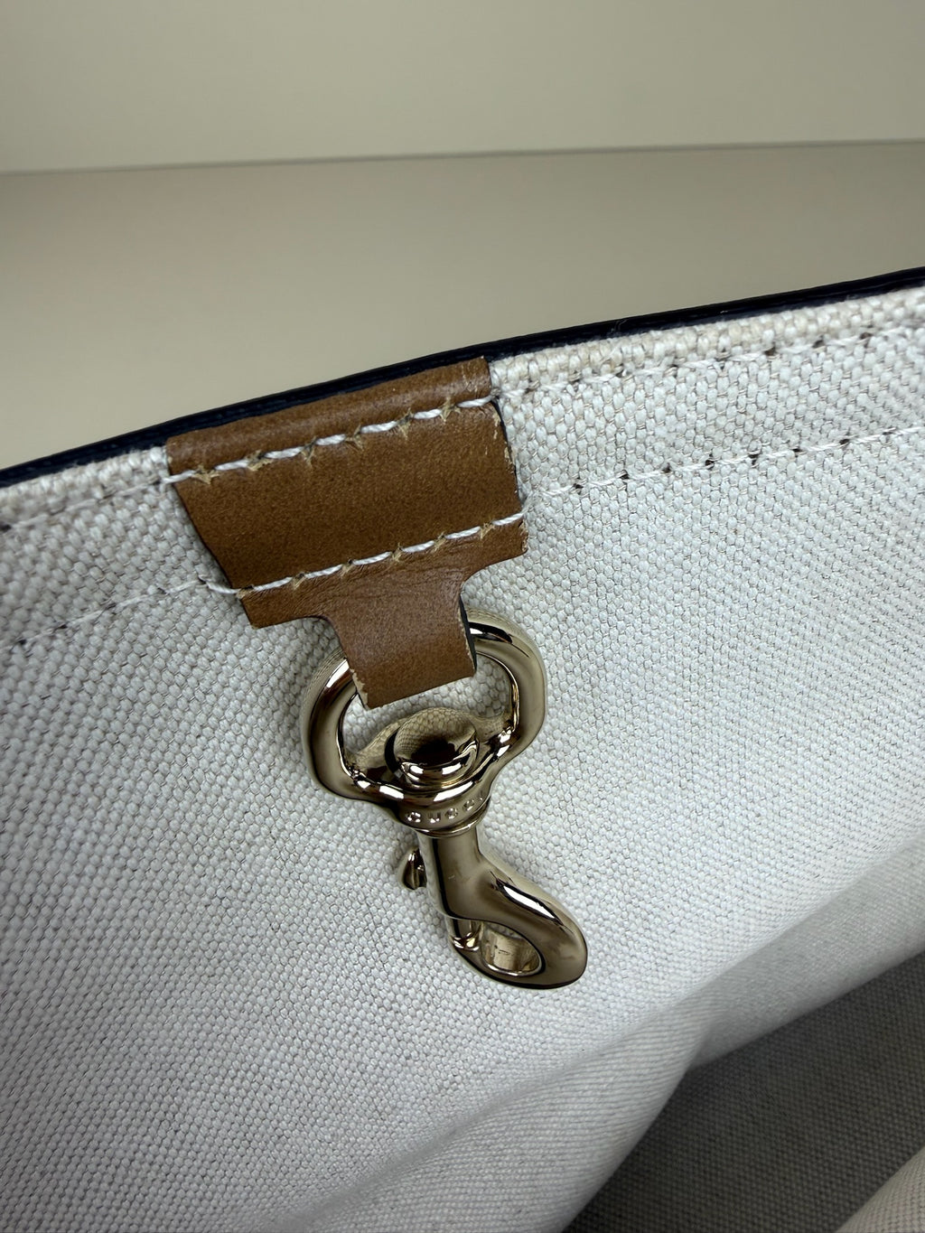 GUCCI CANVAS TOTE BAG