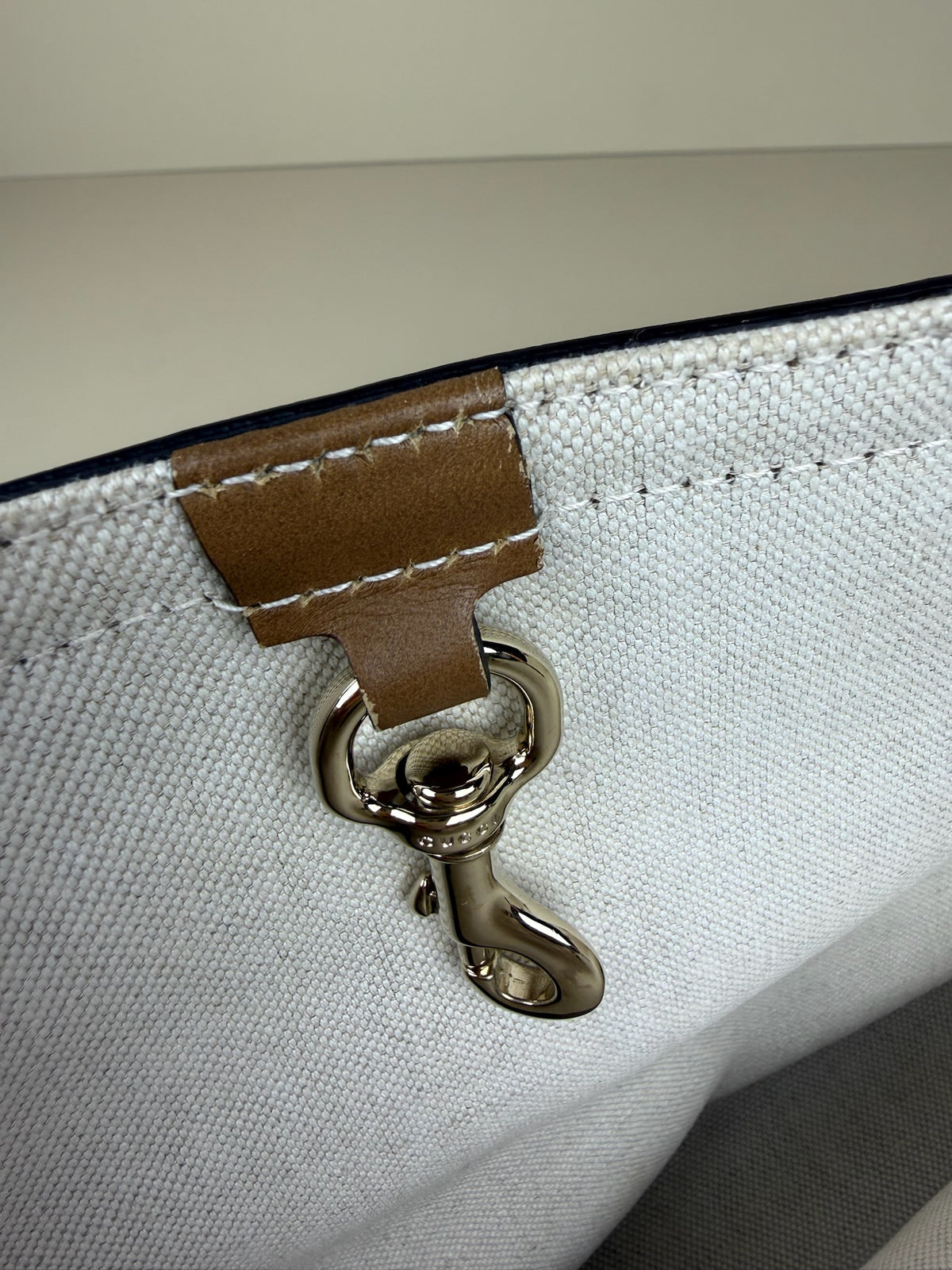 GUCCI CANVAS TOTE BAG