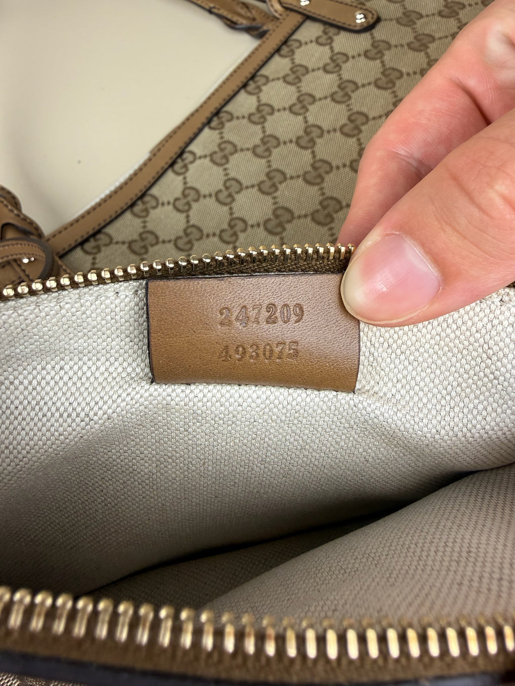 GUCCI CANVAS TOTE BAG
