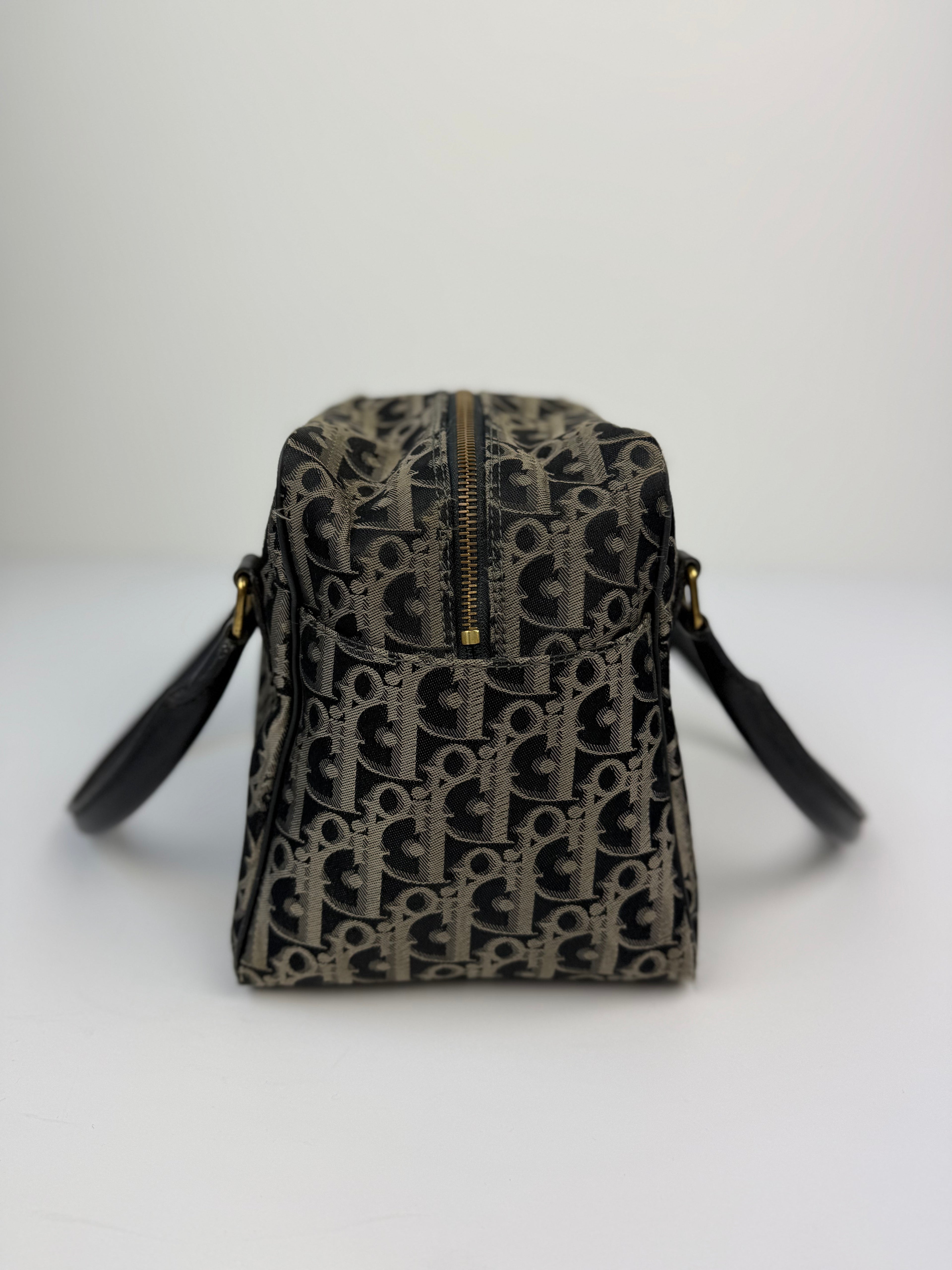 CHRISTIAN DIOR TROTTER