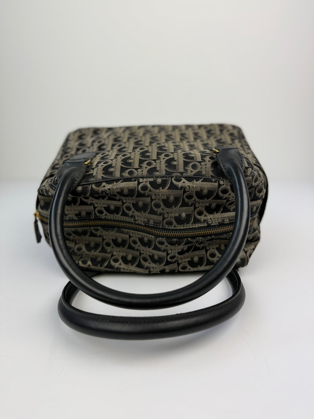 CHRISTIAN DIOR TROTTER